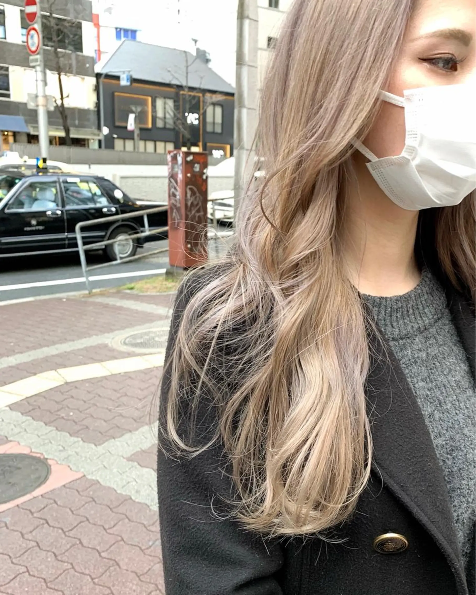 ロング カラー ベージュカラー ホワイトベージュ ヘアカラー トリートメント 樫原裕二/レイヤー カット/透明感カラーのヘアスタイル