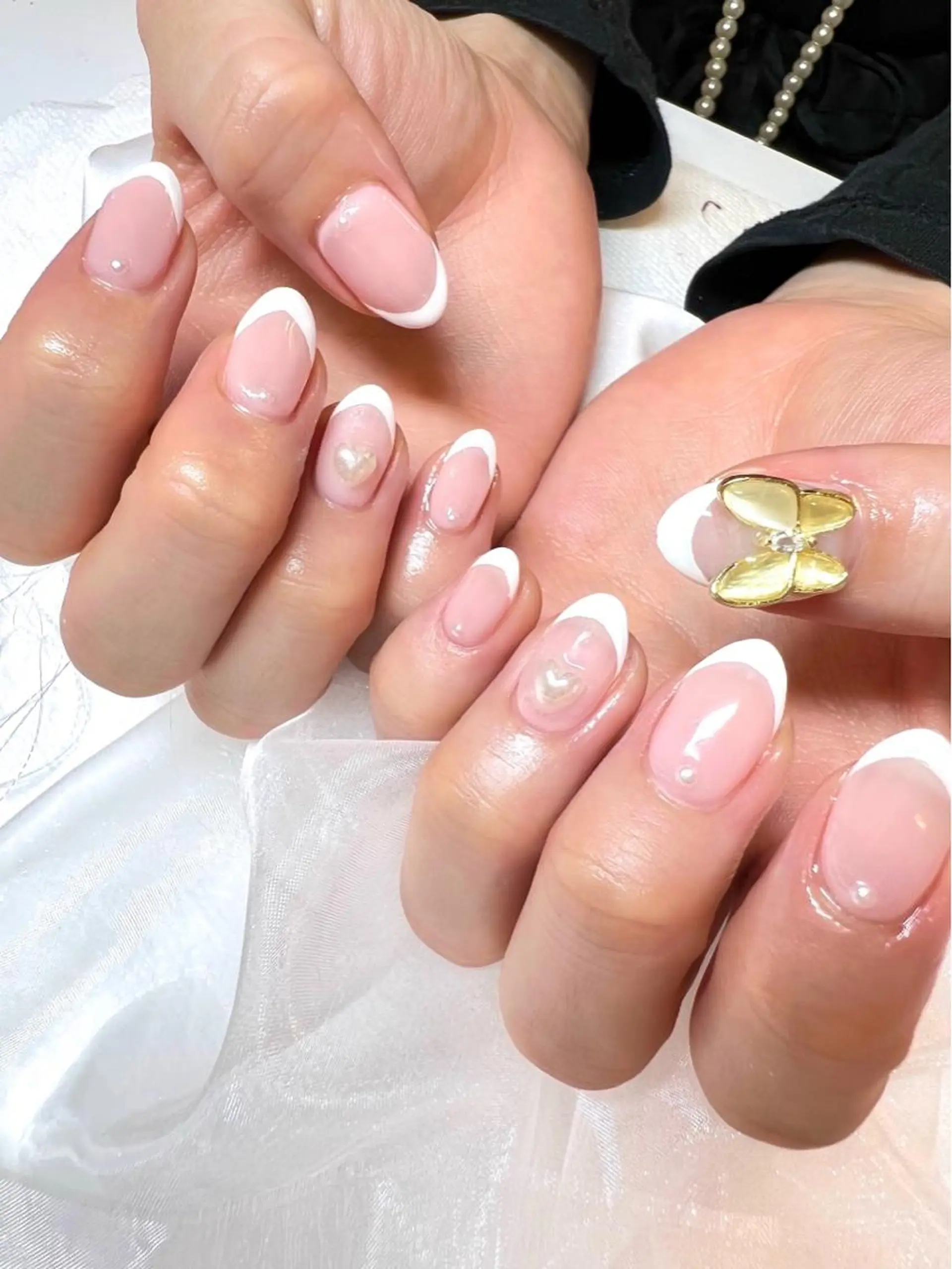 ネイル アートネイル フレンチネイル ジェルネイル ロングネイル マグネットネイル ハンドネイル clover nailのネイルデザイン