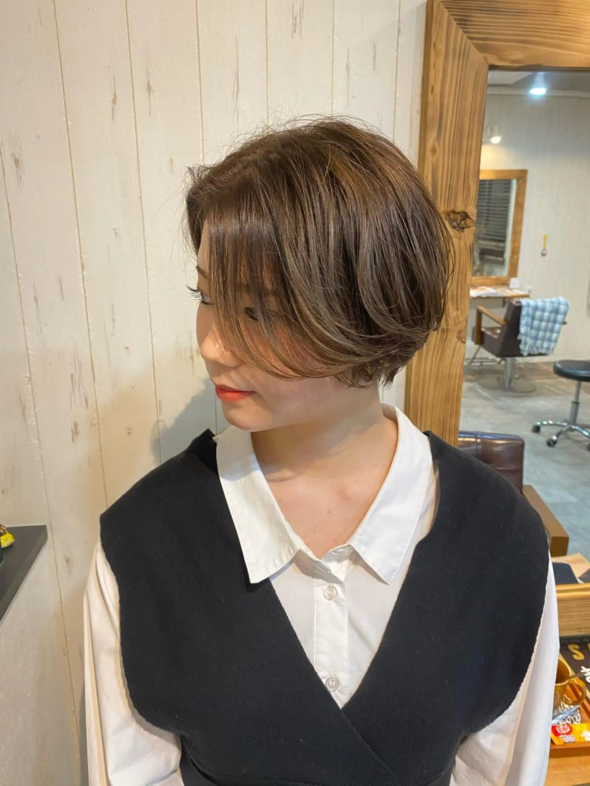 ショート カラー [店長]加地 峻のヘアスタイル