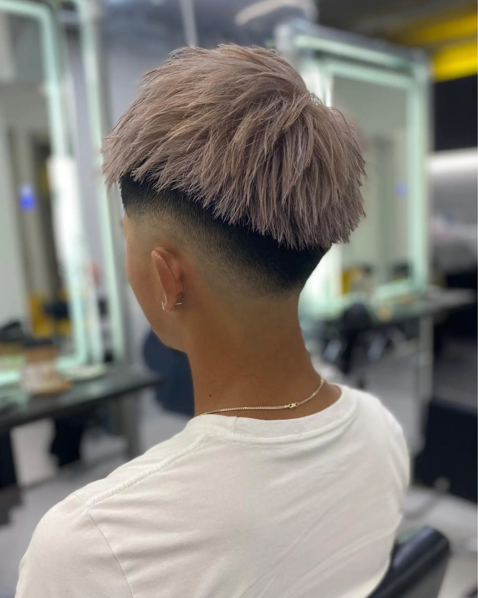 カラー 大月 優汰のヘアスタイル