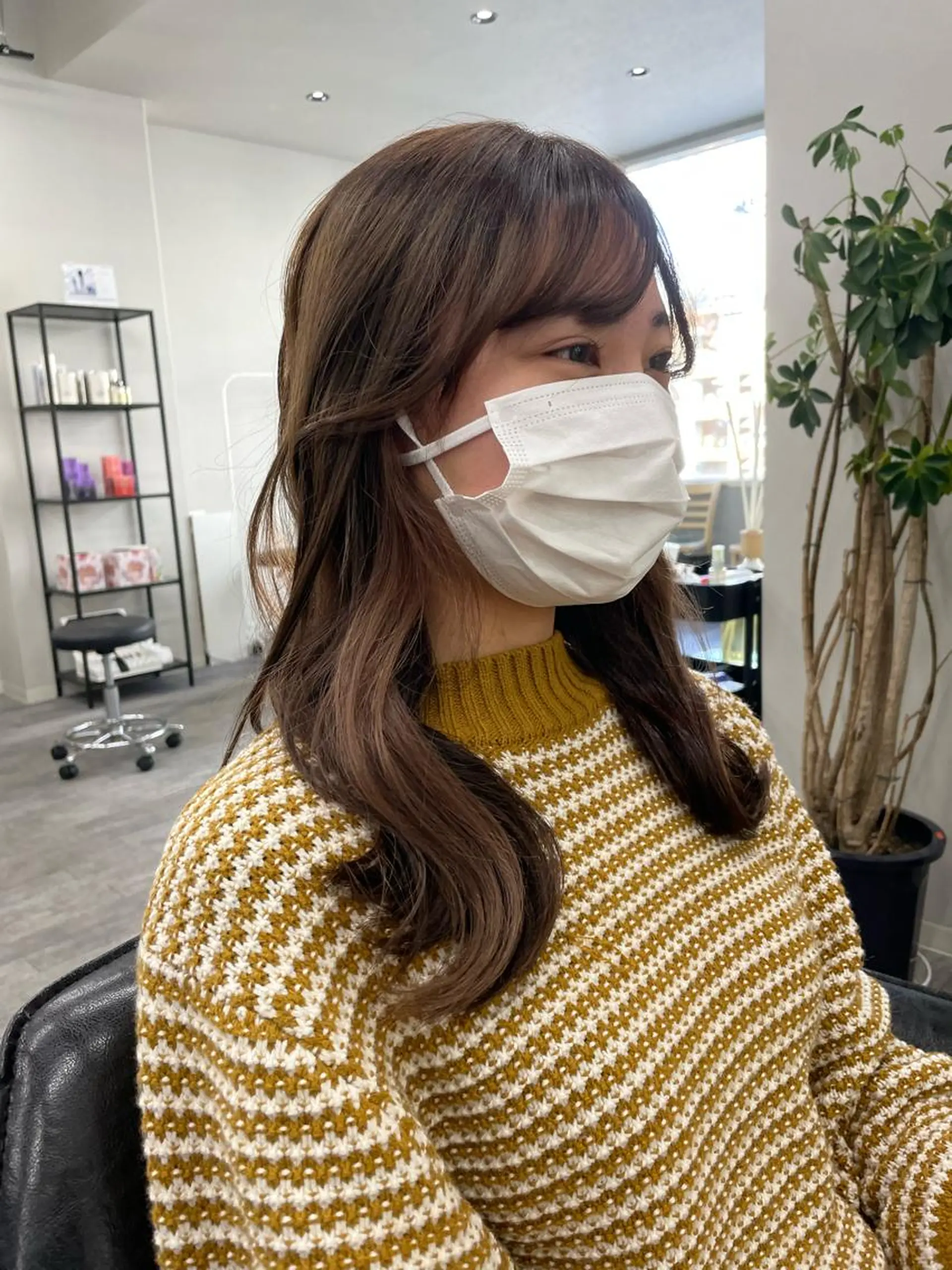 ロング カラー ベージュカラー ブリーチ ブラウンカラー ブラウンベージュ ブリーチなしカラー ヘアカラー けいと髪質改善 全年齢リピート多数のヘアスタイル