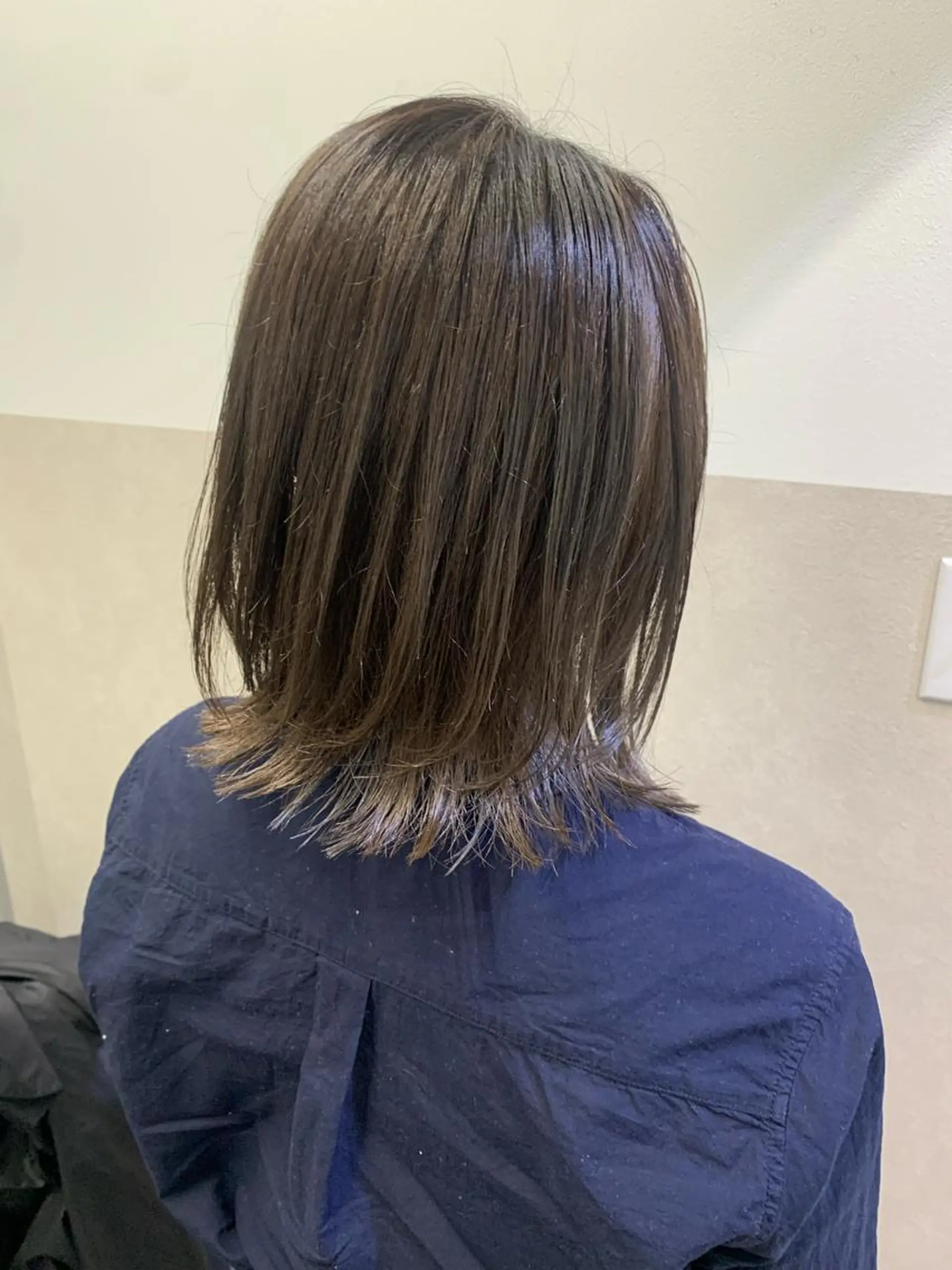 ミディアム カラー ブリーチ 透明感カラー ブリーチなしカラー ヘアカラー トリートメント Libre 西野圭一のヘアスタイル