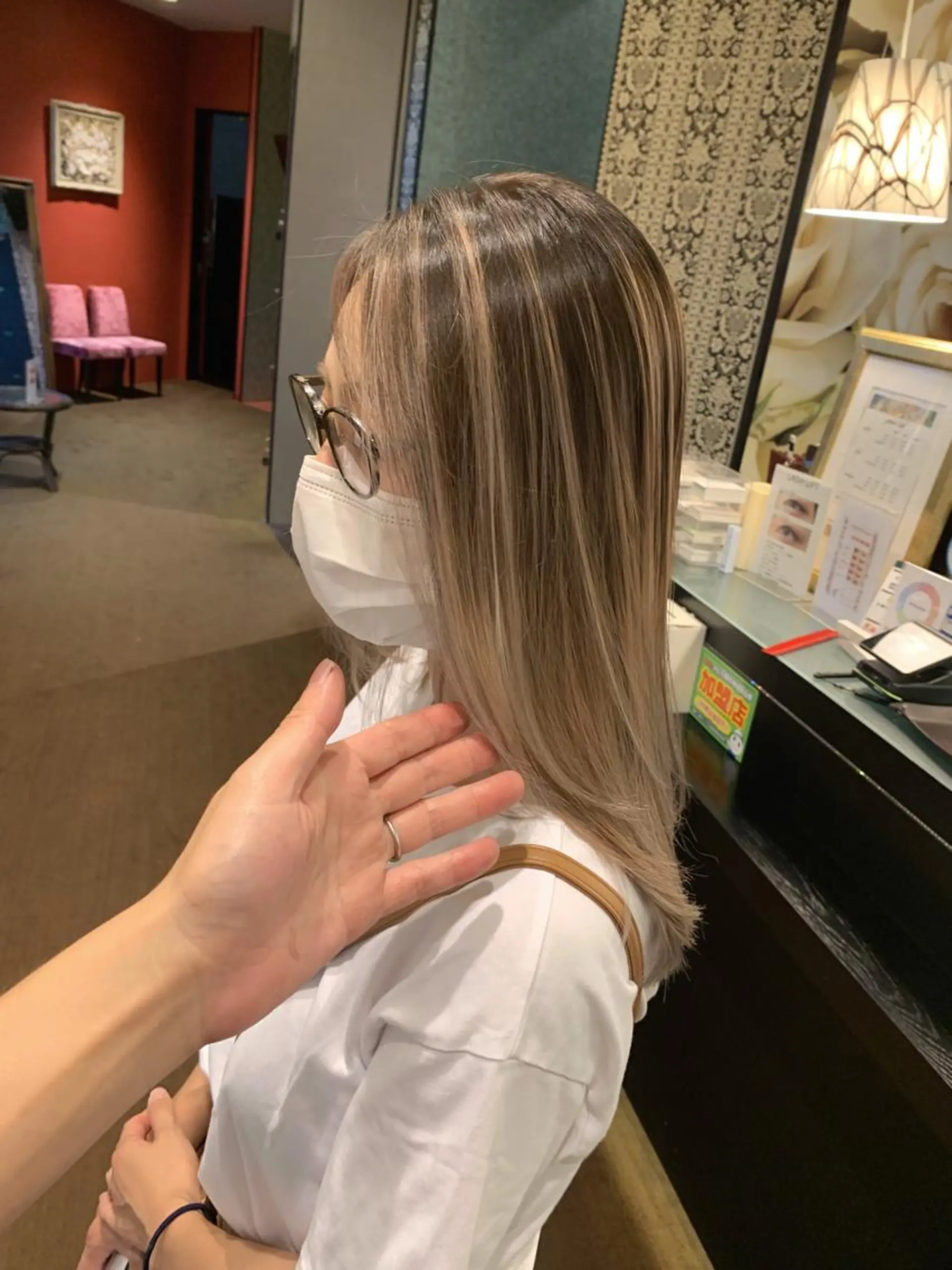 セミロング カラー EARTH石巻店 尾形  裕のヘアスタイル