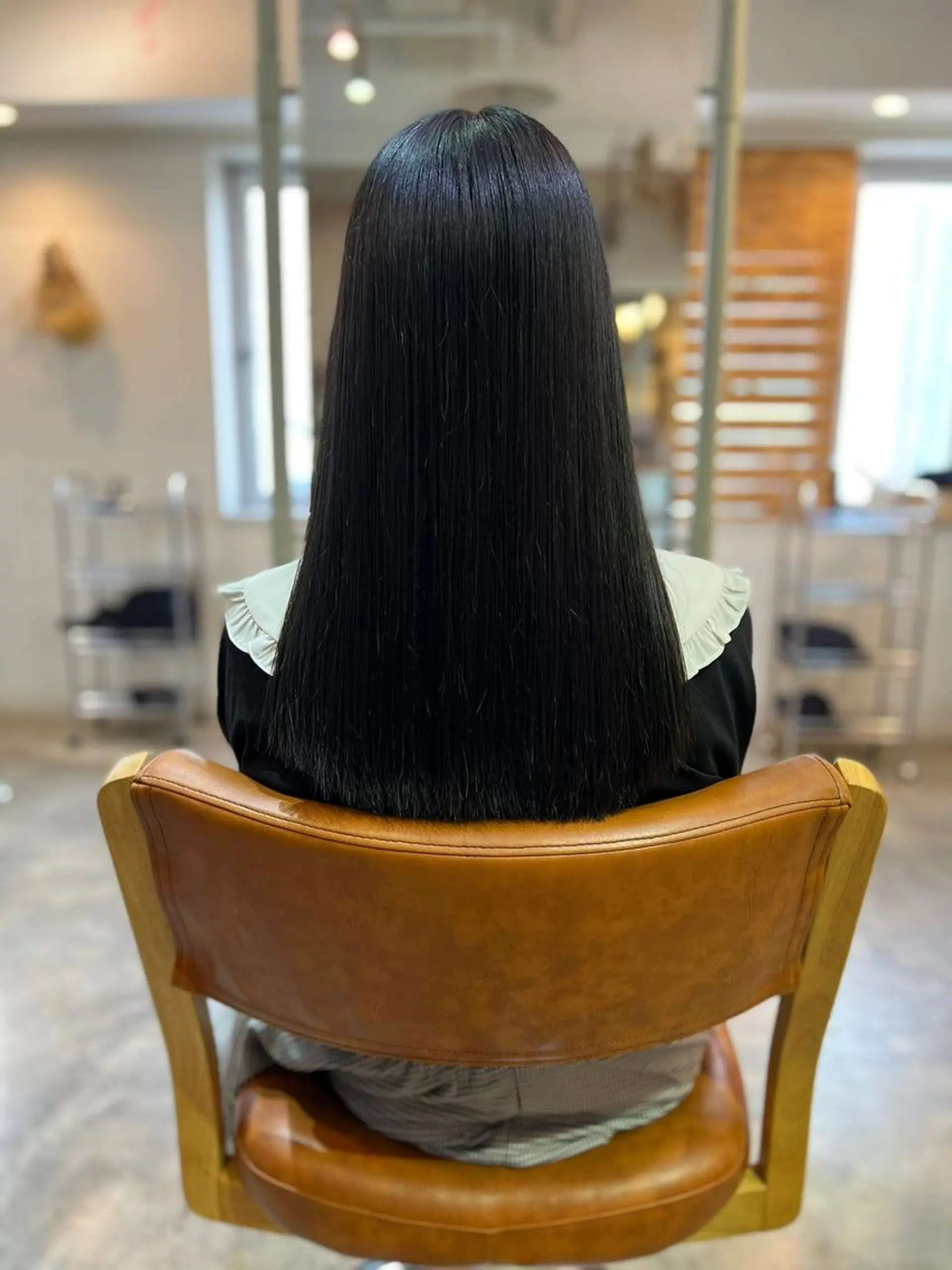 ロング ハイライト 髪質改善 カット ヘアカラー 縮毛矯正 newi hauoli札幌駅前のヘアスタイル