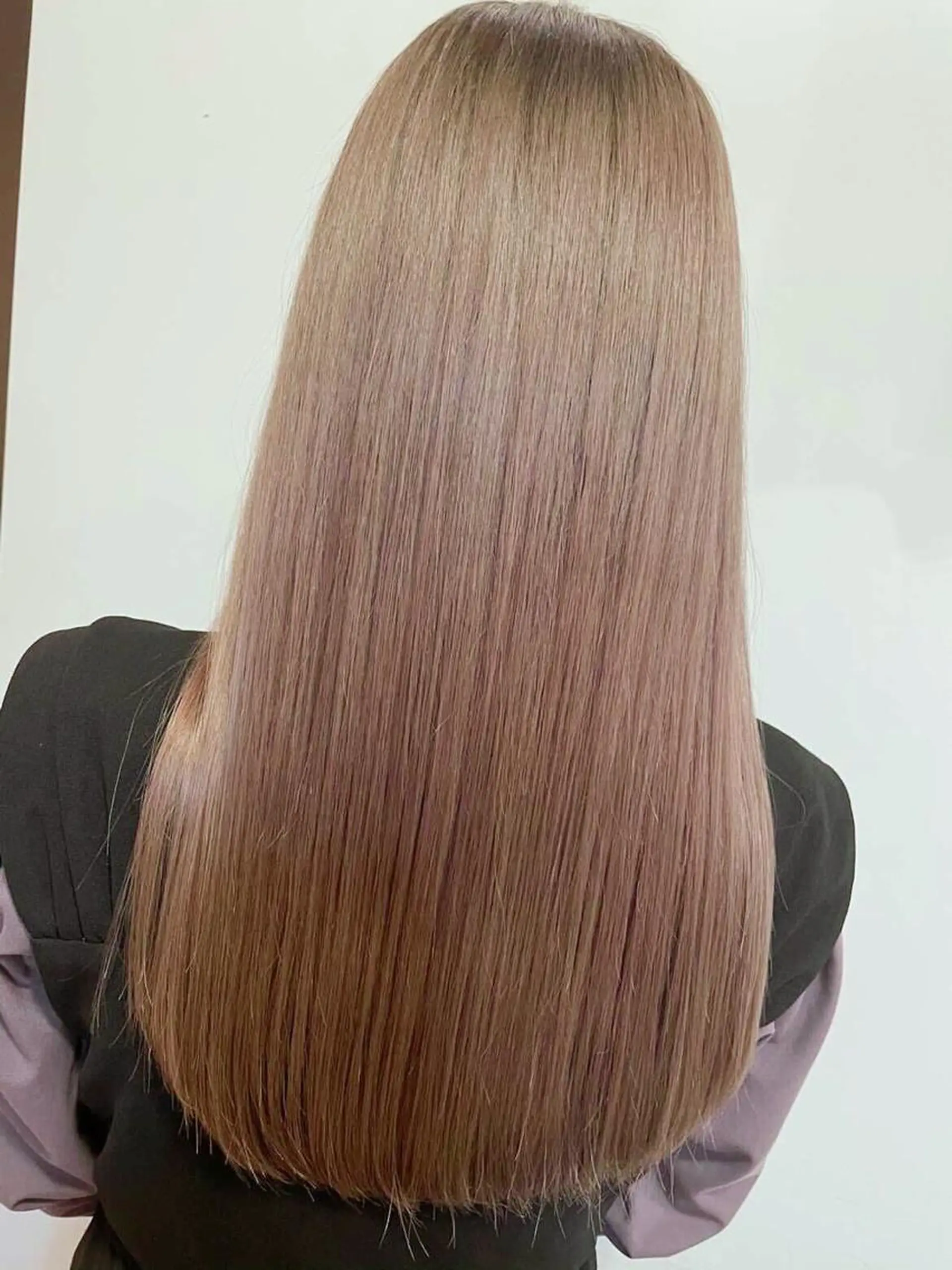 セミロング カラー 🕊鈴木李歩🤍 /似合わせカットのヘアスタイル