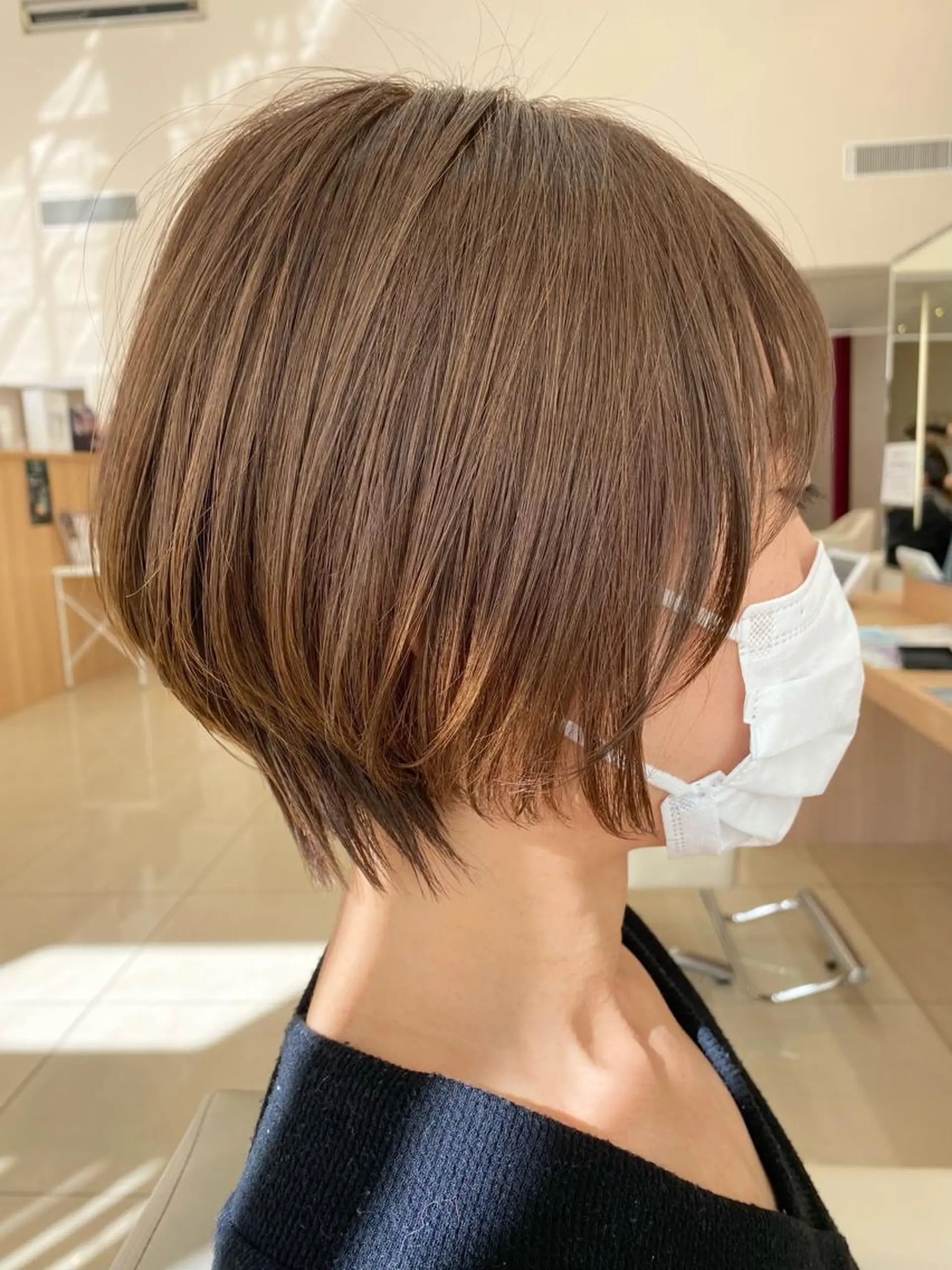 ショート カラー ハイライトカラー くびれヘア ハイライト ショートヘア カット ヘアカラー トリートメント プルエクステ/透明感 カラー✨KAZUKIのヘアスタイル