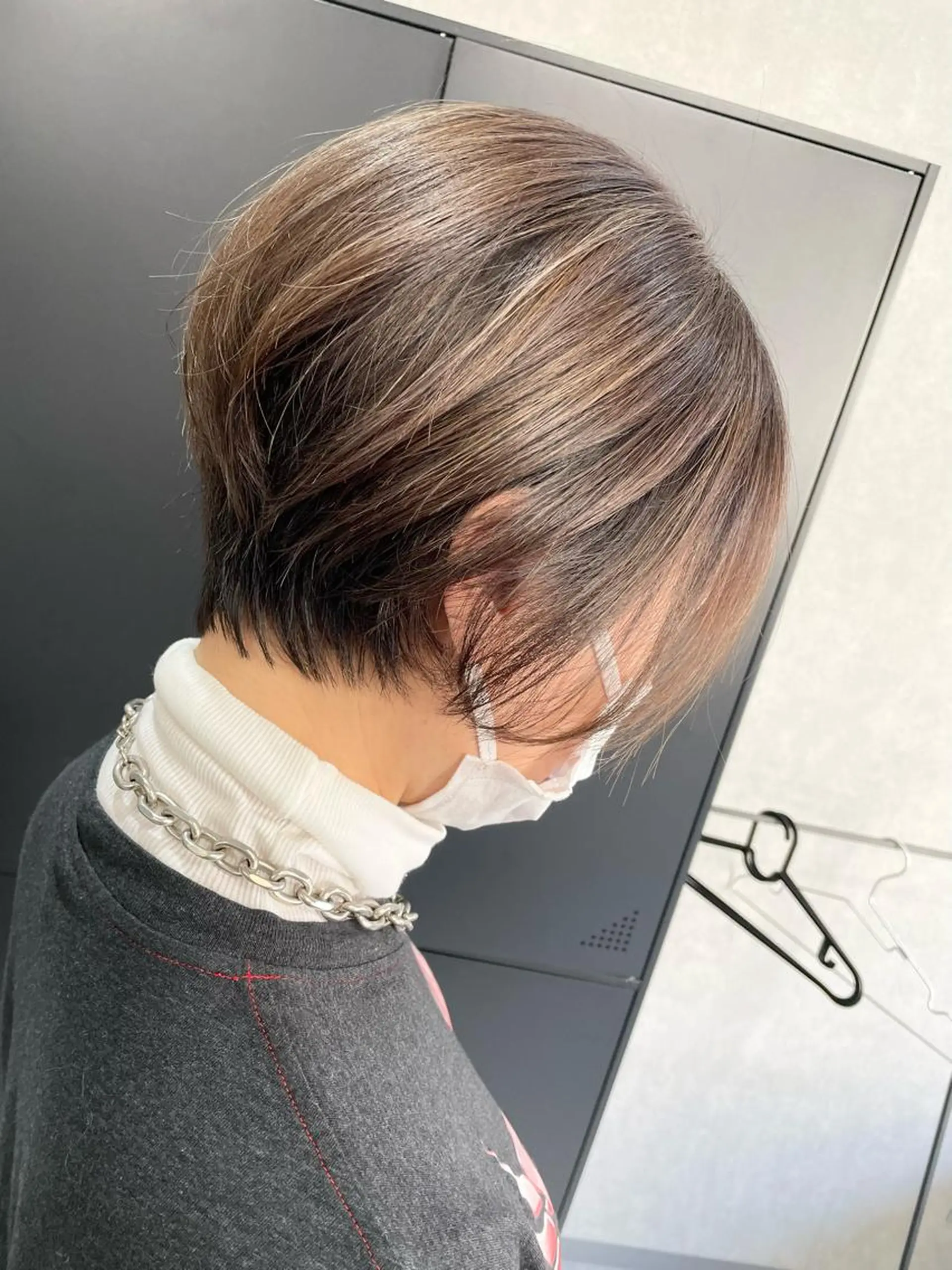 ショート ボブ 外国人風カラー ハイライト 韓国風ヘア レイヤーカット カット ヘアカラー AN'TIA小作代表 ⭐︎kazuma⭐︎のヘアスタイル