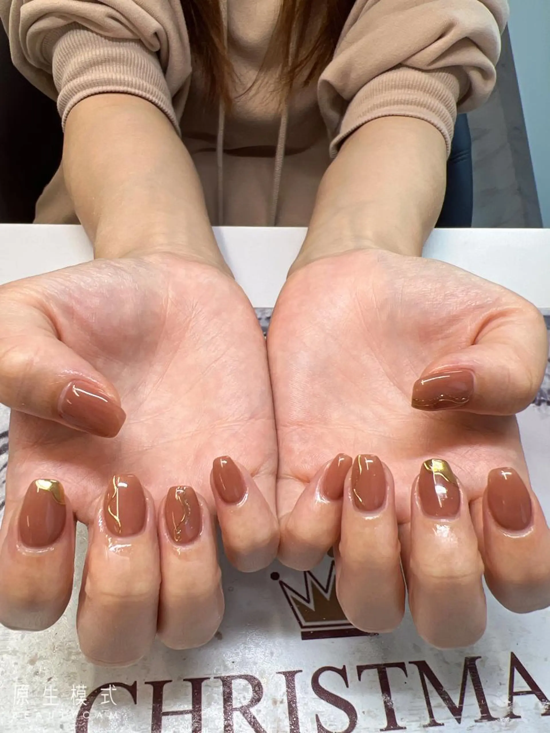 ネイル ガレンドウ 白澤 愛子のネイルデザイン