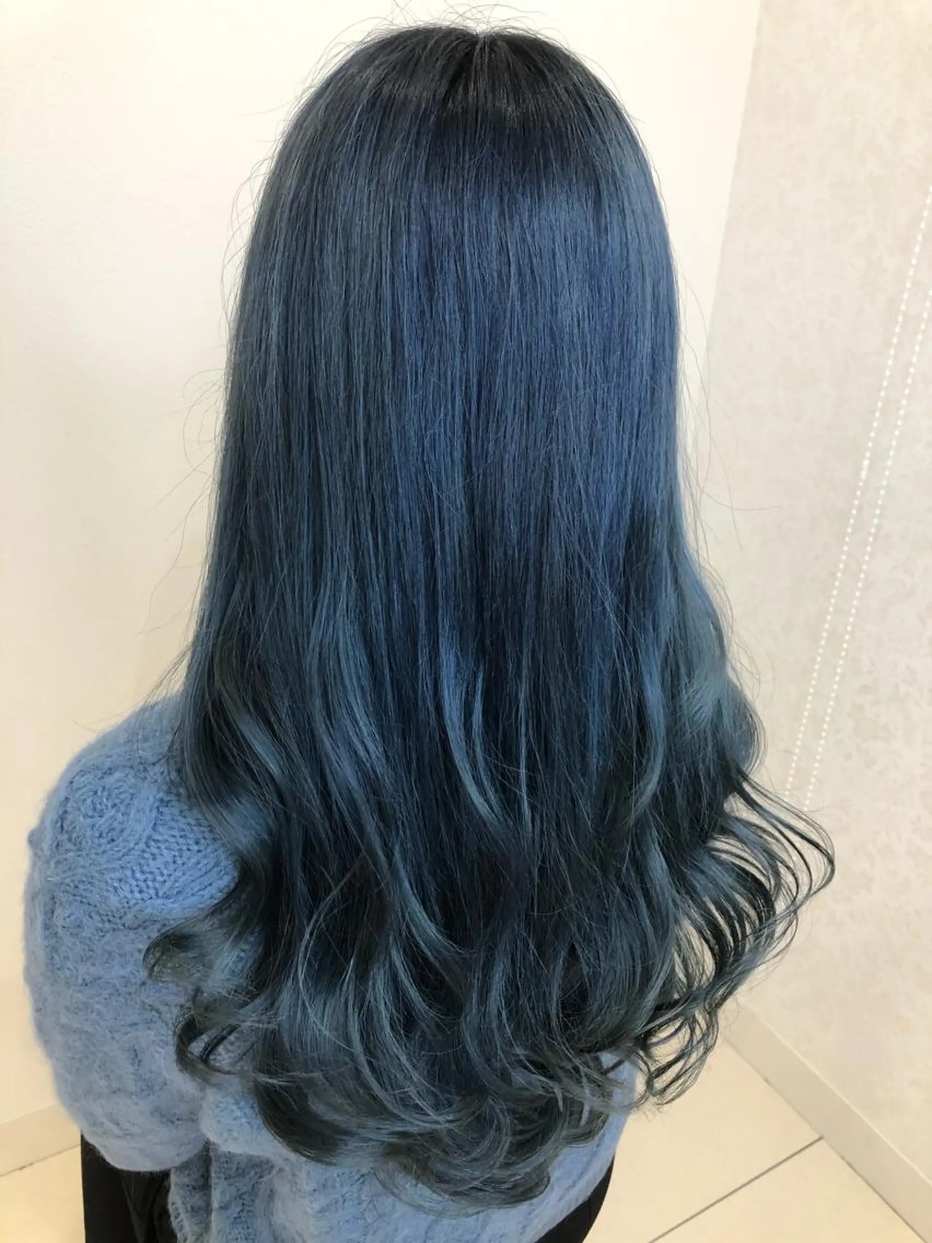 ロング カラー ブリーチ ブルーカラー カット ヘアカラー トリートメント ✨髪質改善✨ 田西　基彦のヘアスタイル