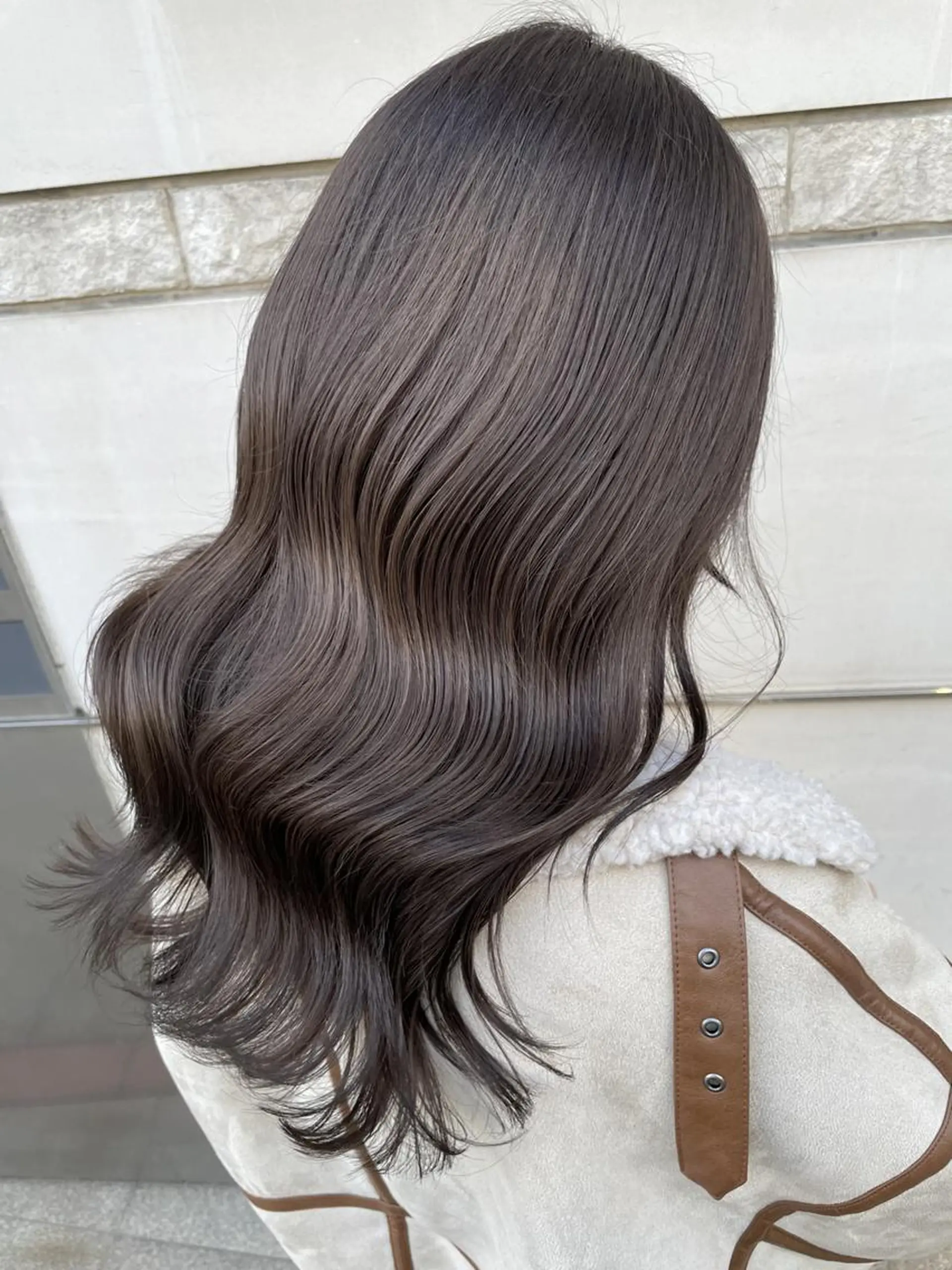 セミロング カラー 切りっぱなしボブ ベージュカラー ブリーチ ケアブリーチ ケアカラー 🫧髪質改善🫧 神田紗来のヘアスタイル