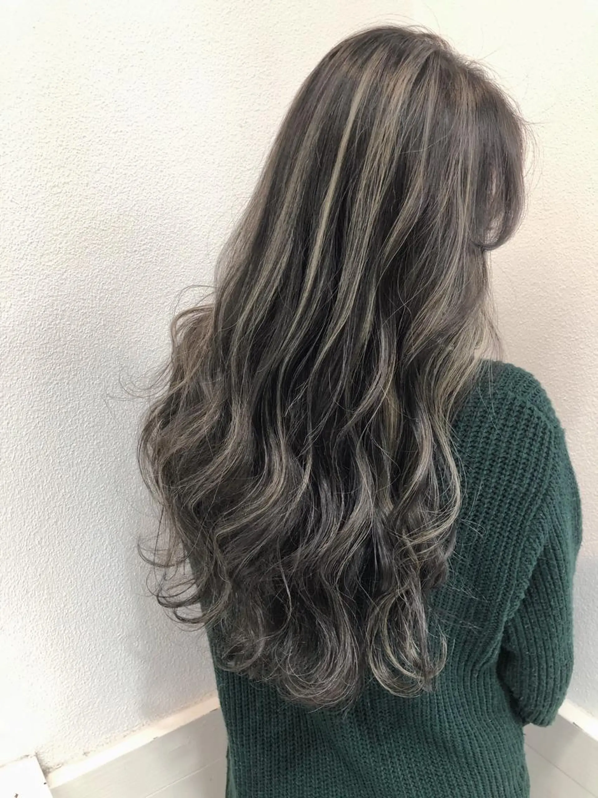 ミディアム カラー JILL by GiseL/天神のヘアスタイル