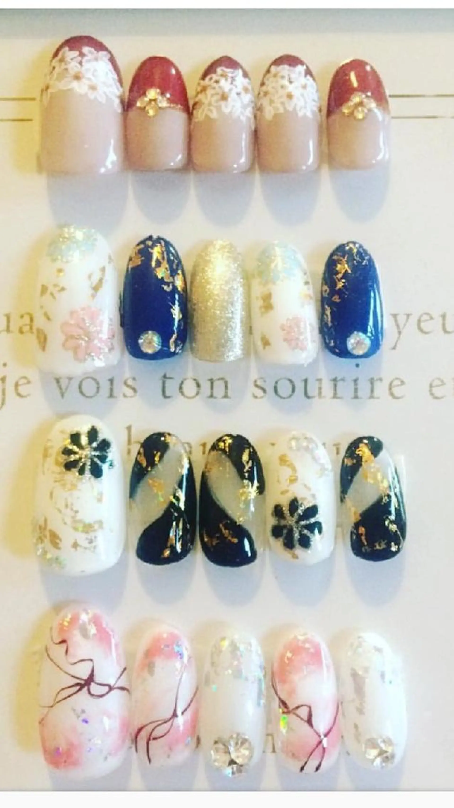 ネイル 成人式 Roger 舞のネイルデザイン