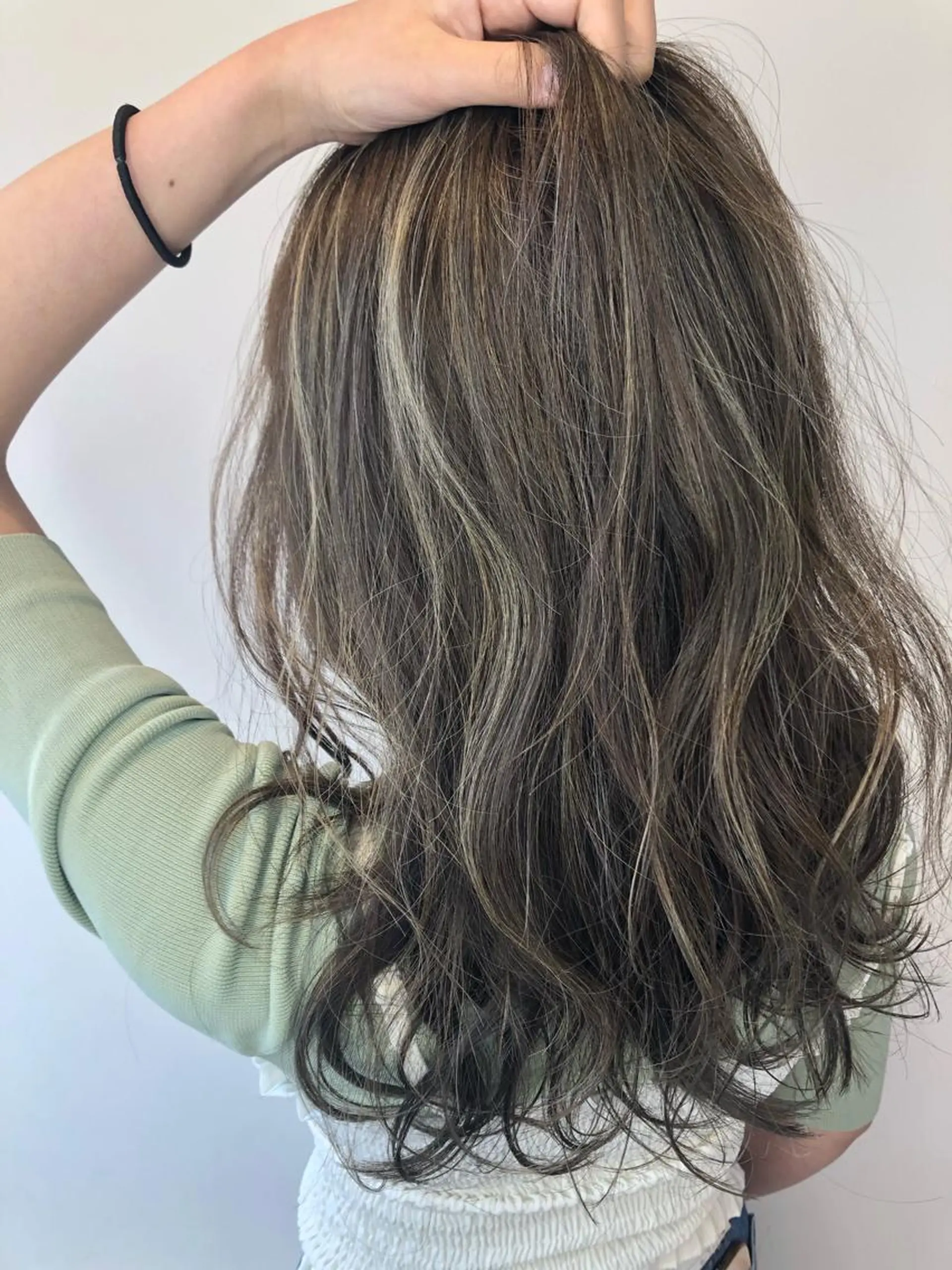 セミロング ハイライト カット ヘアカラー トリートメント 韓国ヘア♡おくれ毛♡ ボブ♡sayakaのヘアスタイル