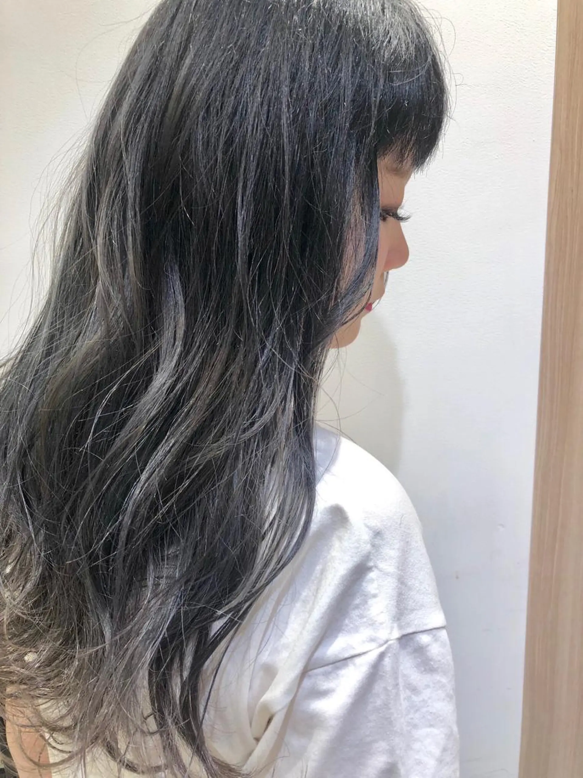 ロング カラー ブルーカラー ヘアカラー トリートメント 店長 小池アキトのヘアスタイル