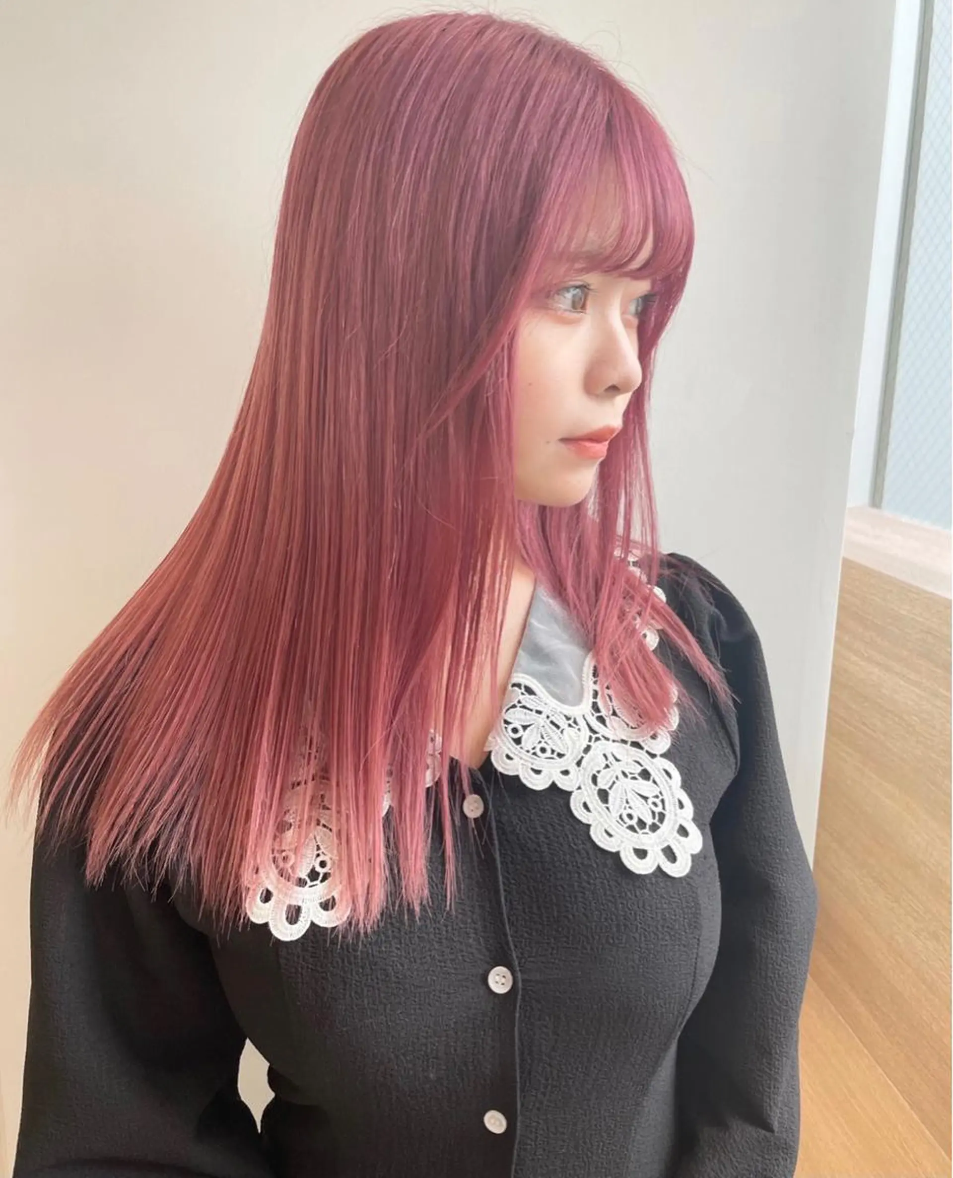 セミロング カラー ピンクカラー 韓国風ハッシュカット 似合わせレイヤー池袋のヘアスタイル