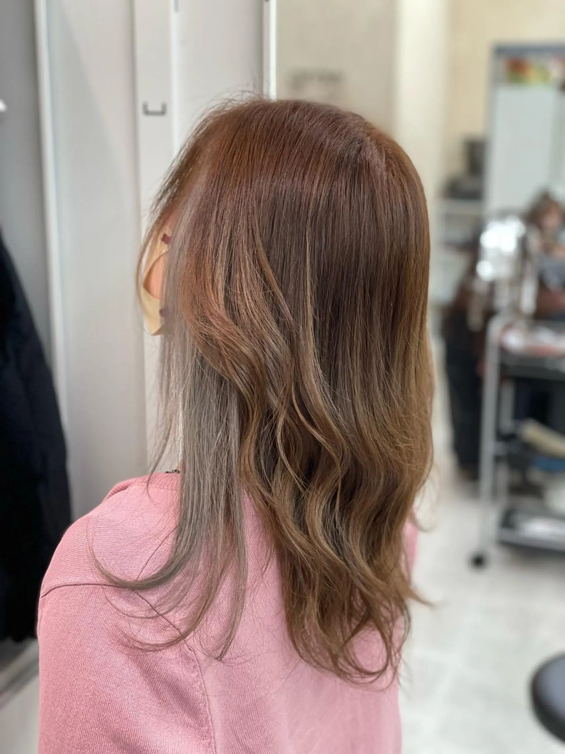 セミロング カラー ショーヤ/ブリーチ /エクステのヘアスタイル