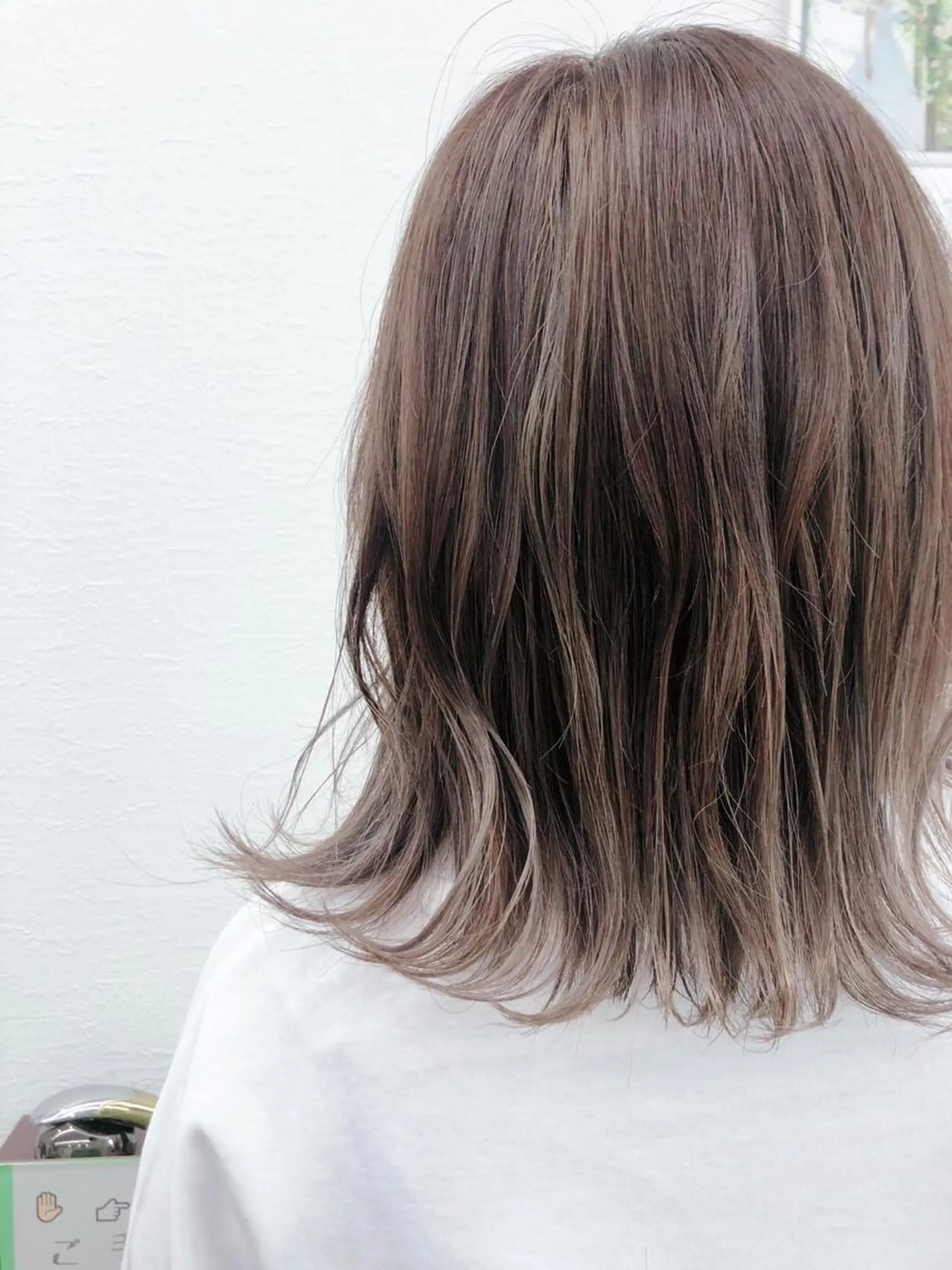 ミディアム YAP！HAIR トコツメアヤノのヘアスタイル