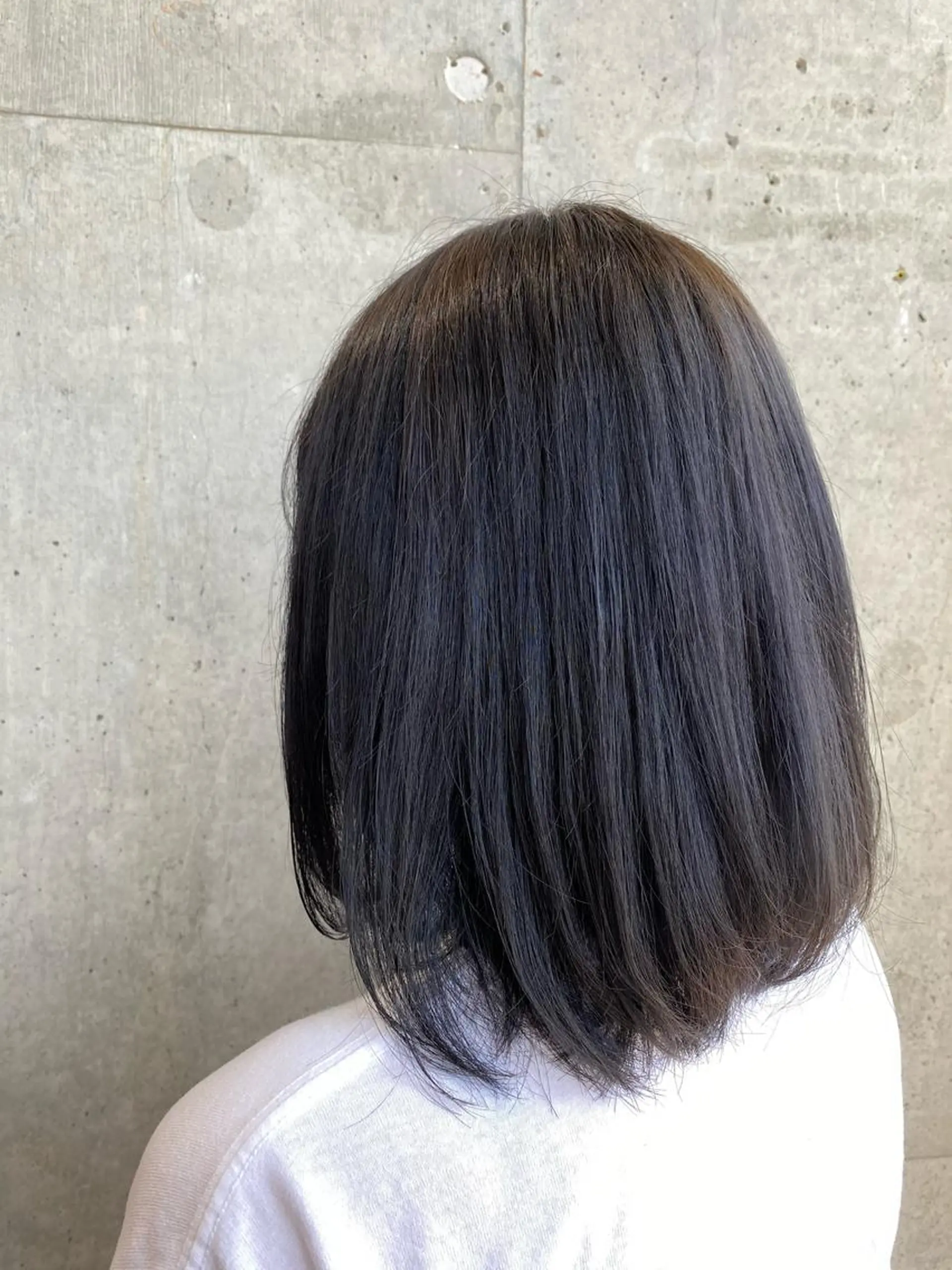 ミディアム カラー な つのヘアスタイル