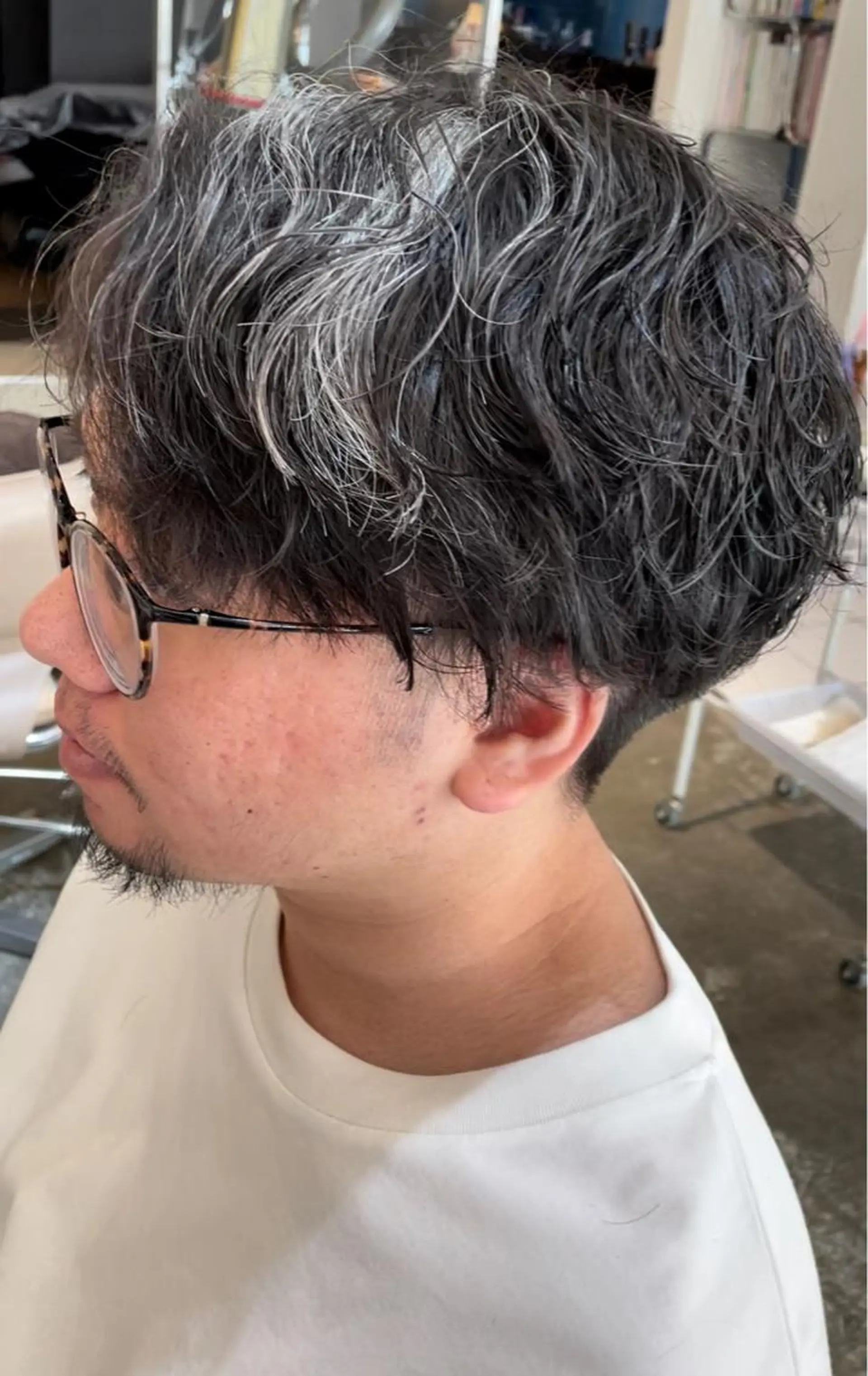 メンズ レイヤーカット 特化型シオンのヘアスタイル