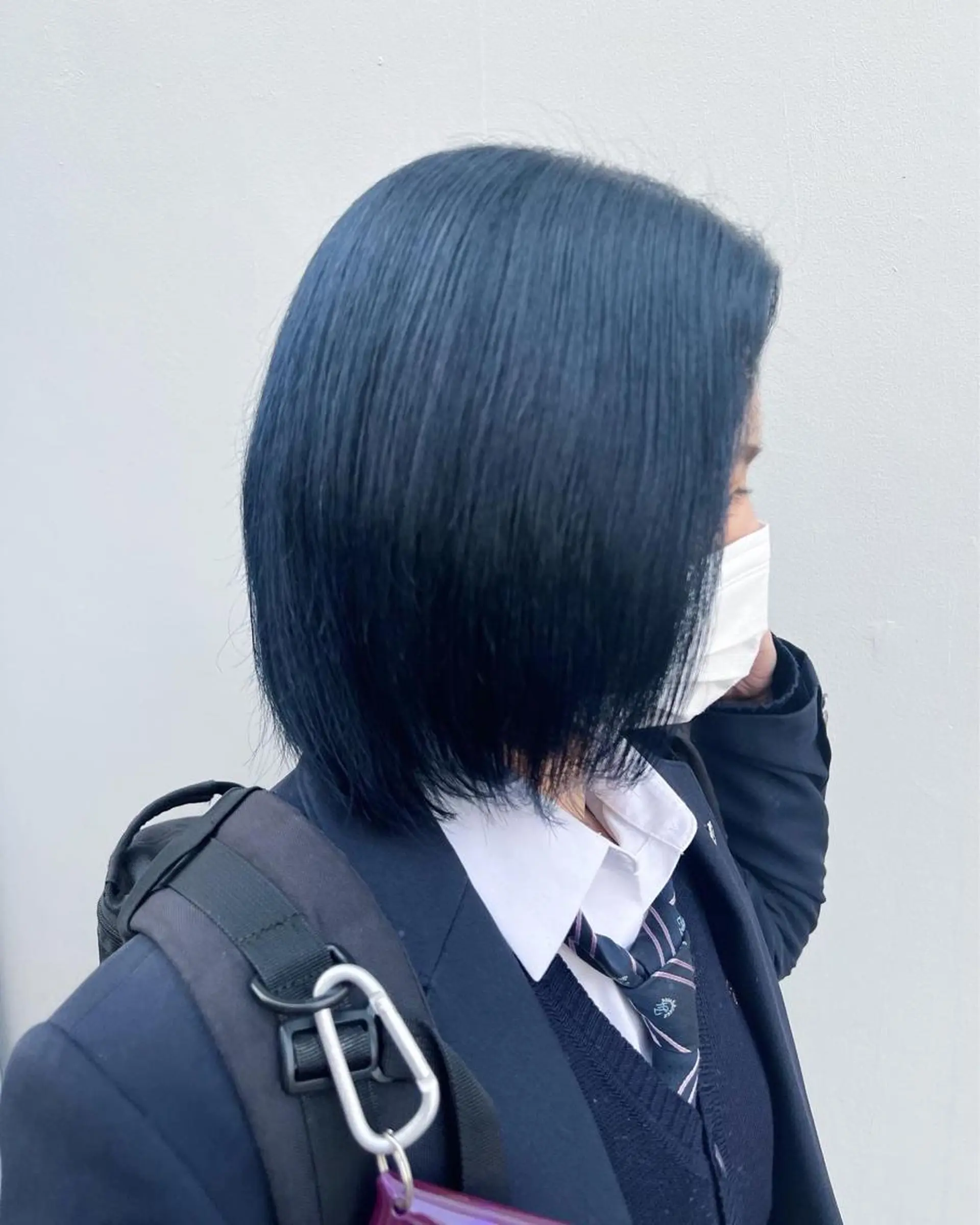 ショート カラー 黒染めを使わない暗染 🫧佐伯　蓮のヘアスタイル