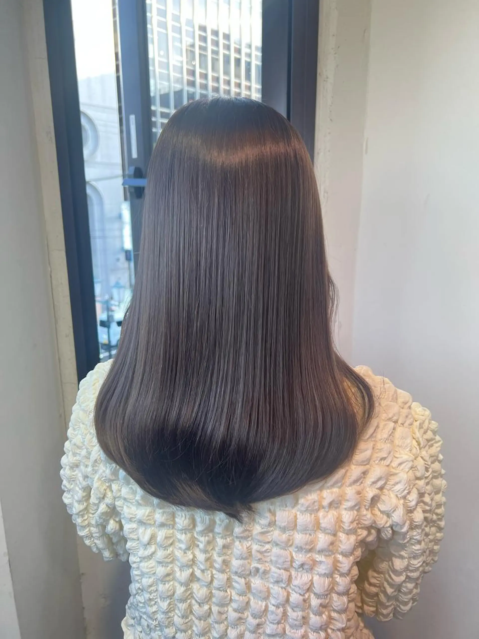 セミロング カラー 透明感カラー イルミナカラー トリートメント 🌿‬ ܸAir 透明感🌱西村知佳のヘアスタイル