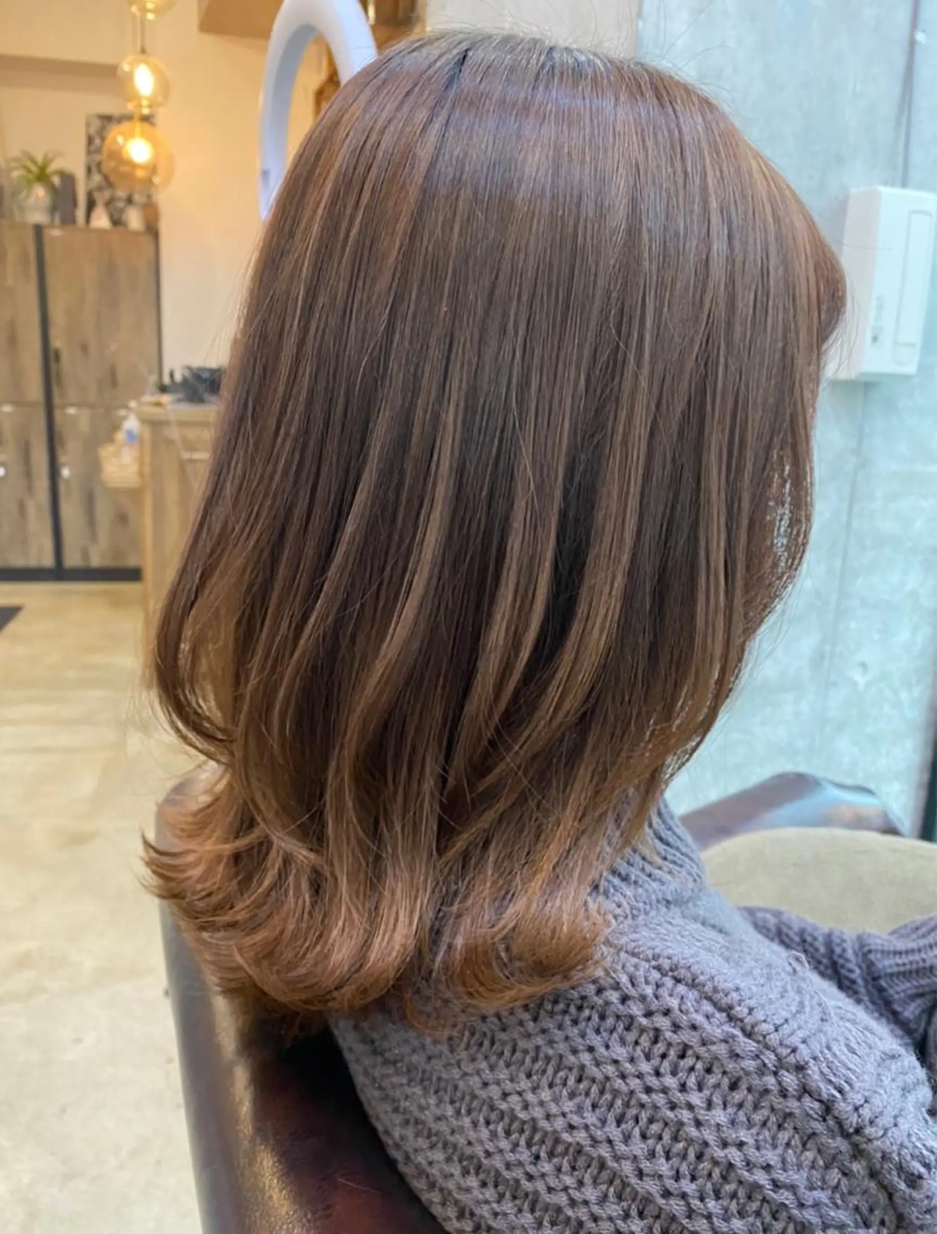 ミディアム くびれヘア レイヤーカット カット ヘアカラー トリートメント 愛されヘア♪ 大森春奈のヘアスタイル