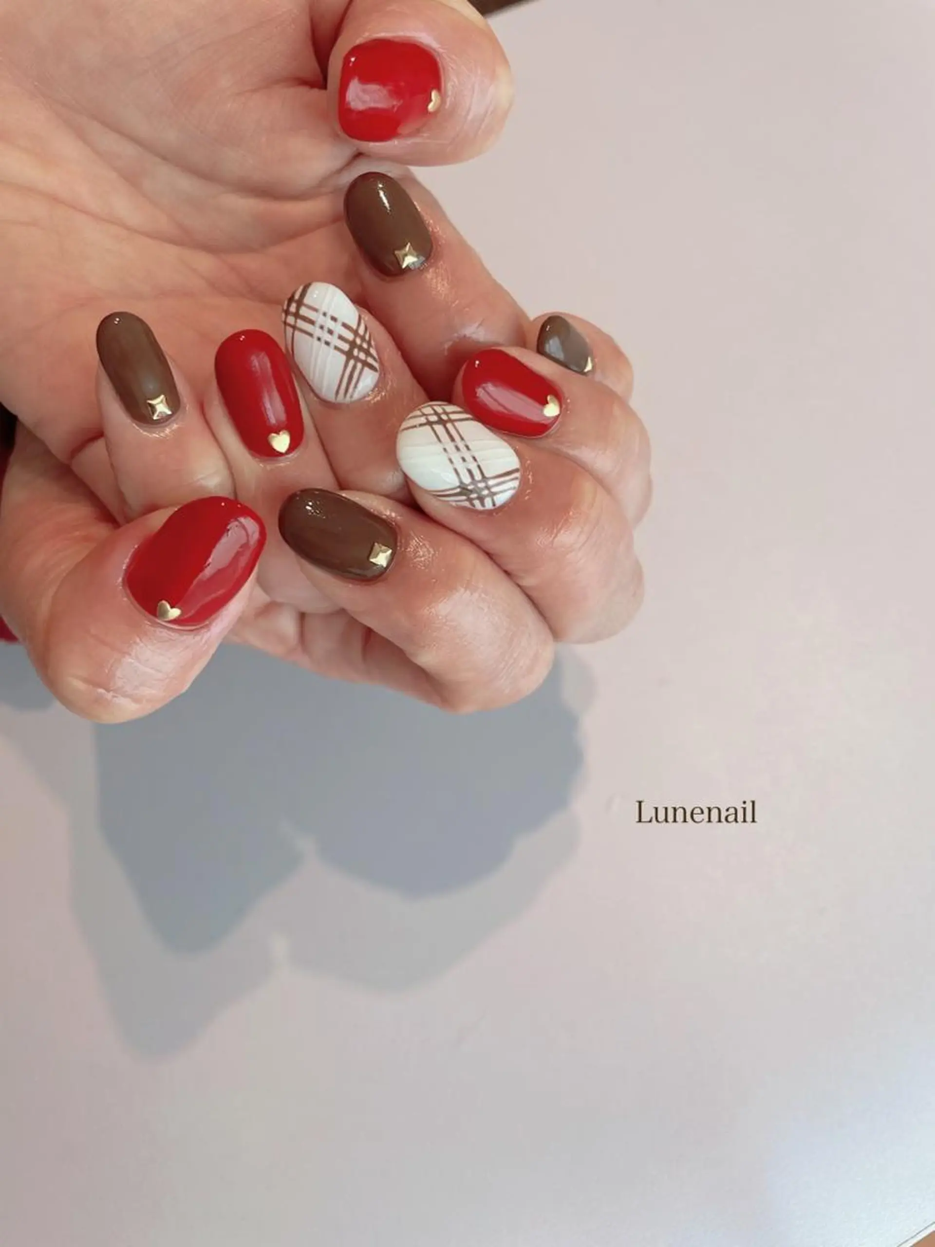 ミディアム Lune nailのネイルデザイン