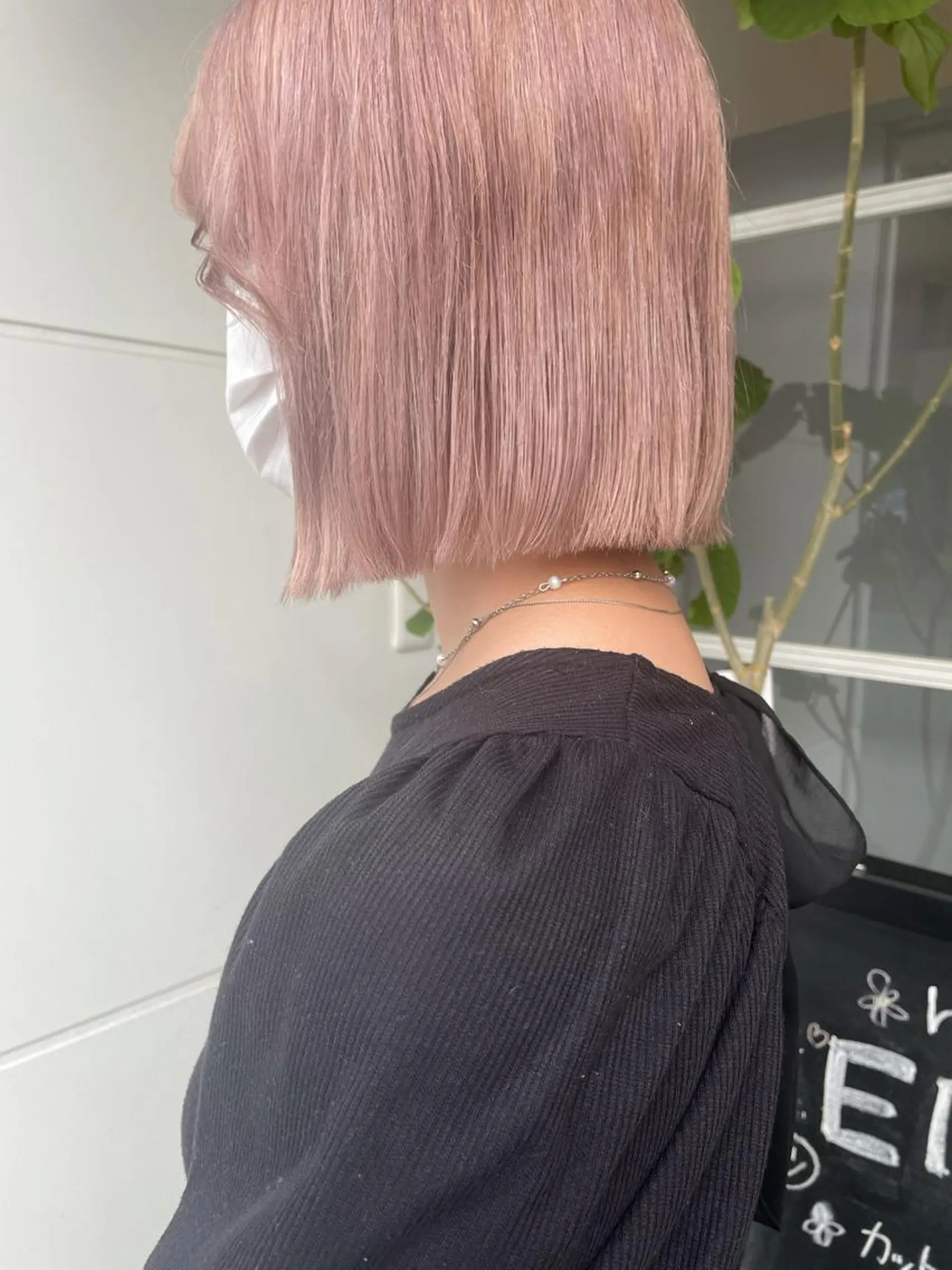 ミディアム カラー ヘアアレンジ ブリーチ ピンクカラー シアーピンク カット ヘアカラー たかいわ みきのヘアスタイル