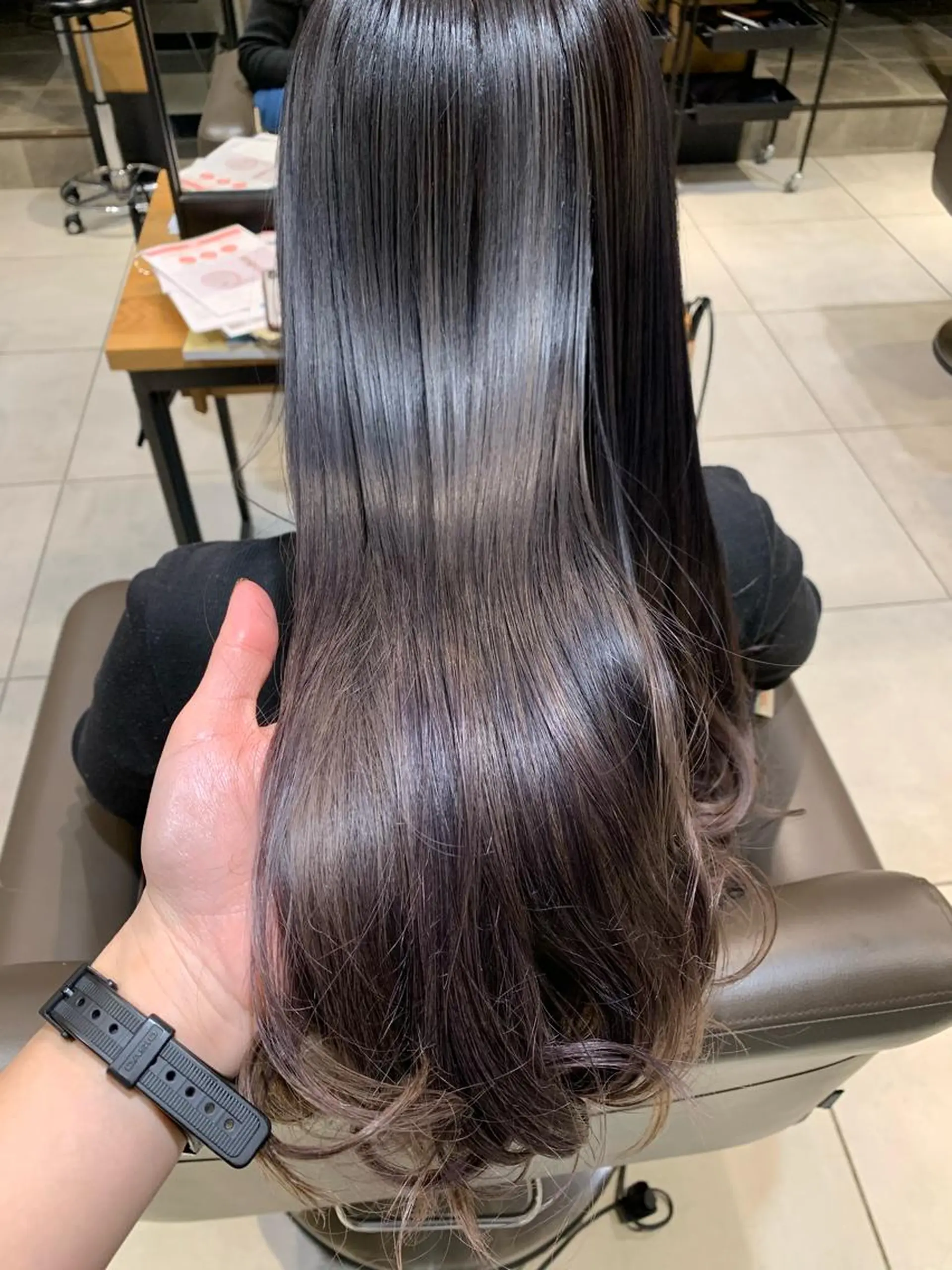ロング カラー ダブルカラー グラデーションカラー ラベンダーカラー 髪質改善 縮毛矯正✖️似合わせ 🌻ヒトミのヘアスタイル