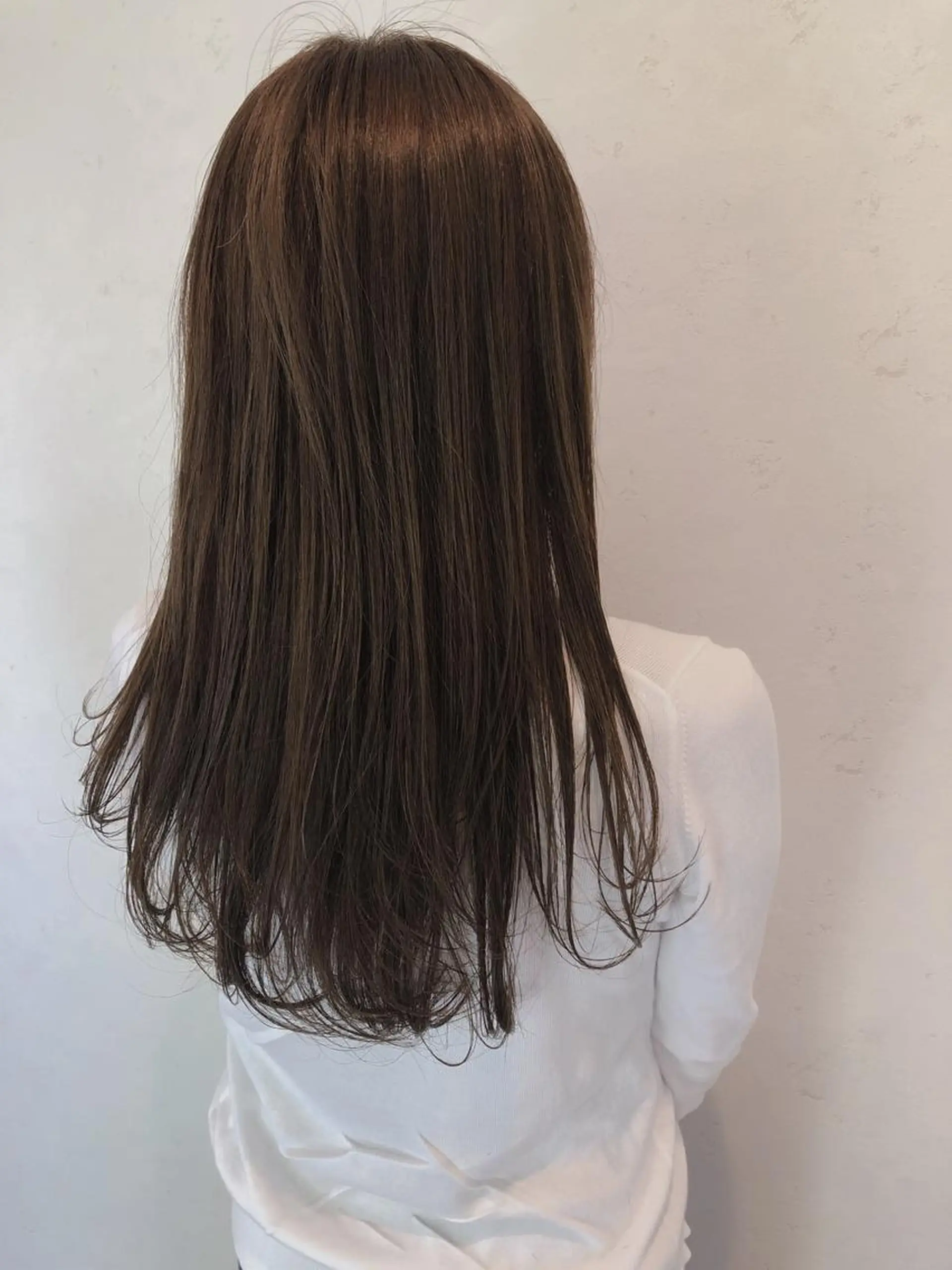 ロング カラー 伊藤 さやかのヘアスタイル