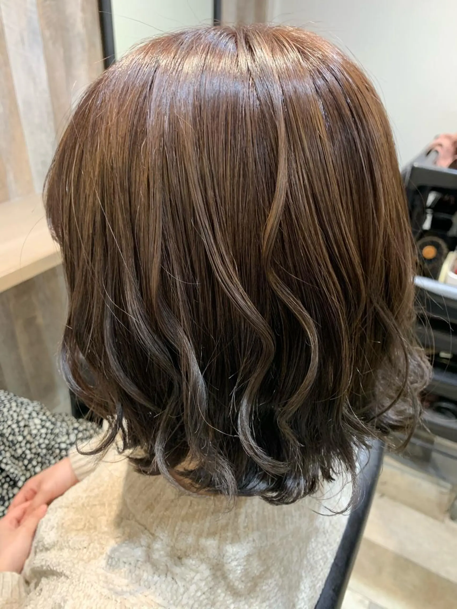 ミディアム カラー グレージュ ヘアカラー トリートメント katsuya hiroのヘアスタイル