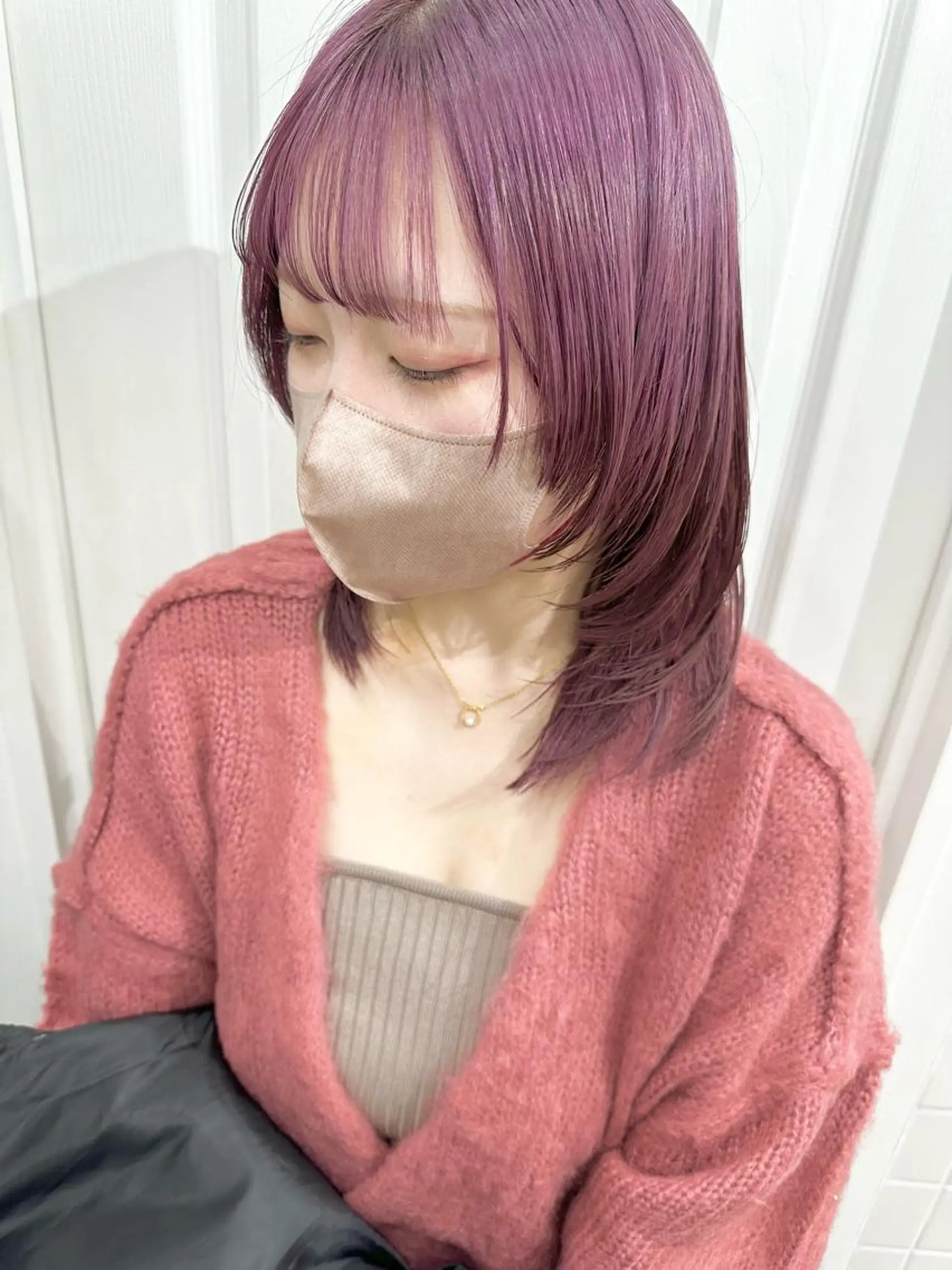 ミディアム カラー カット ヘアカラー トリートメント kai .のヘアスタイル