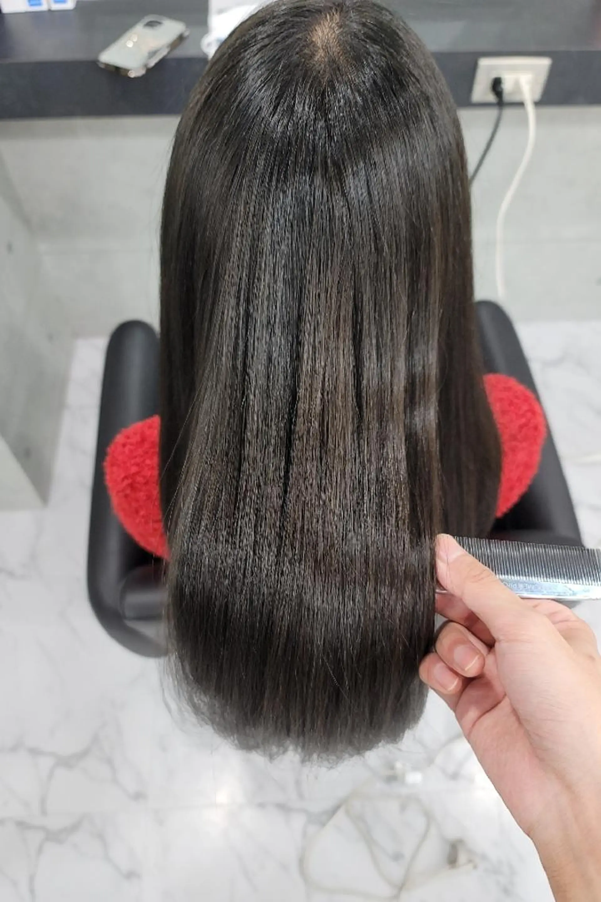 カラー ロング ❇️安達 優心❇️ レイヤー/艶髪特化のヘアスタイル