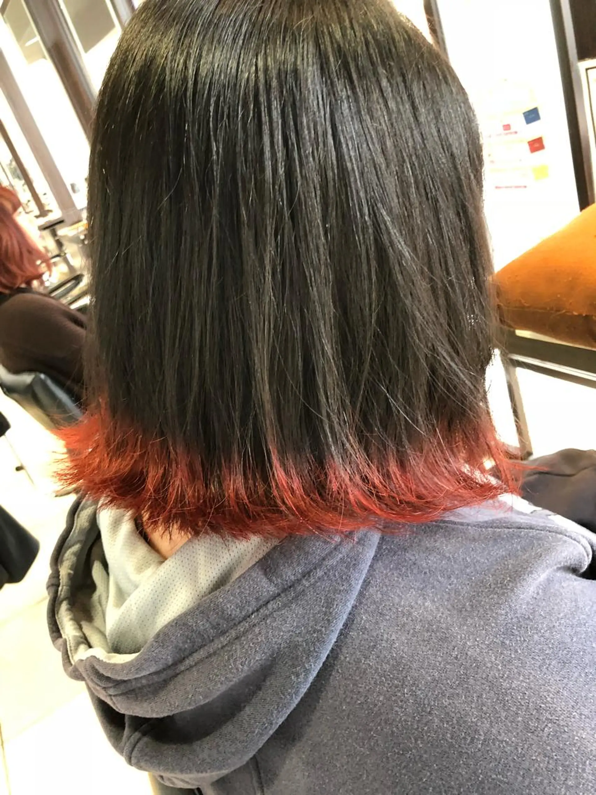 ミディアム カラー 手塚 亮汰のヘアスタイル