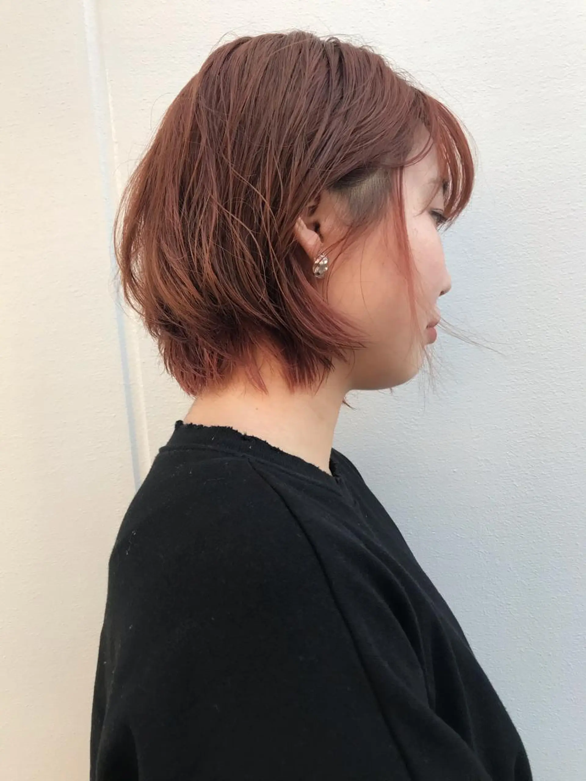 ミディアム カラー KOOKI スティードトーキョーのヘアスタイル