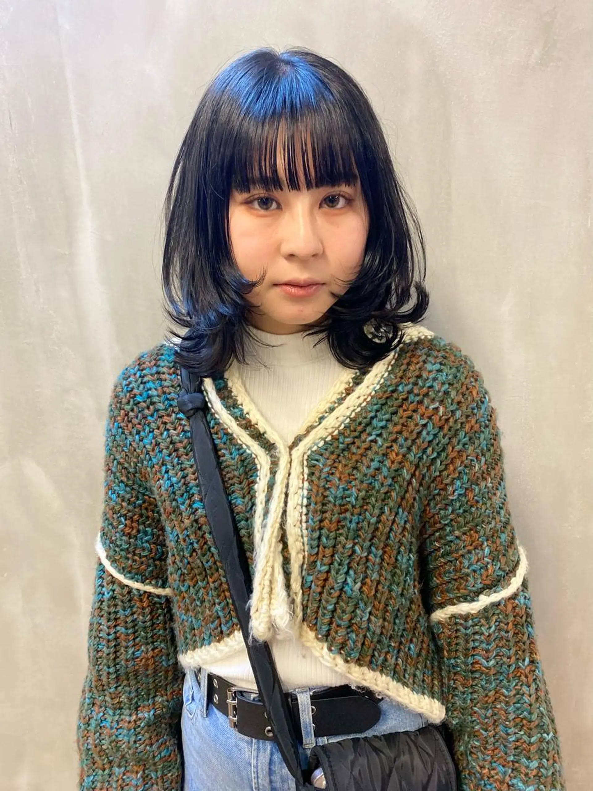 ミディアム カラー パーマ ヘアアレンジ デザインカラー/ボブ ブリーチカラー/ユリのヘアスタイル