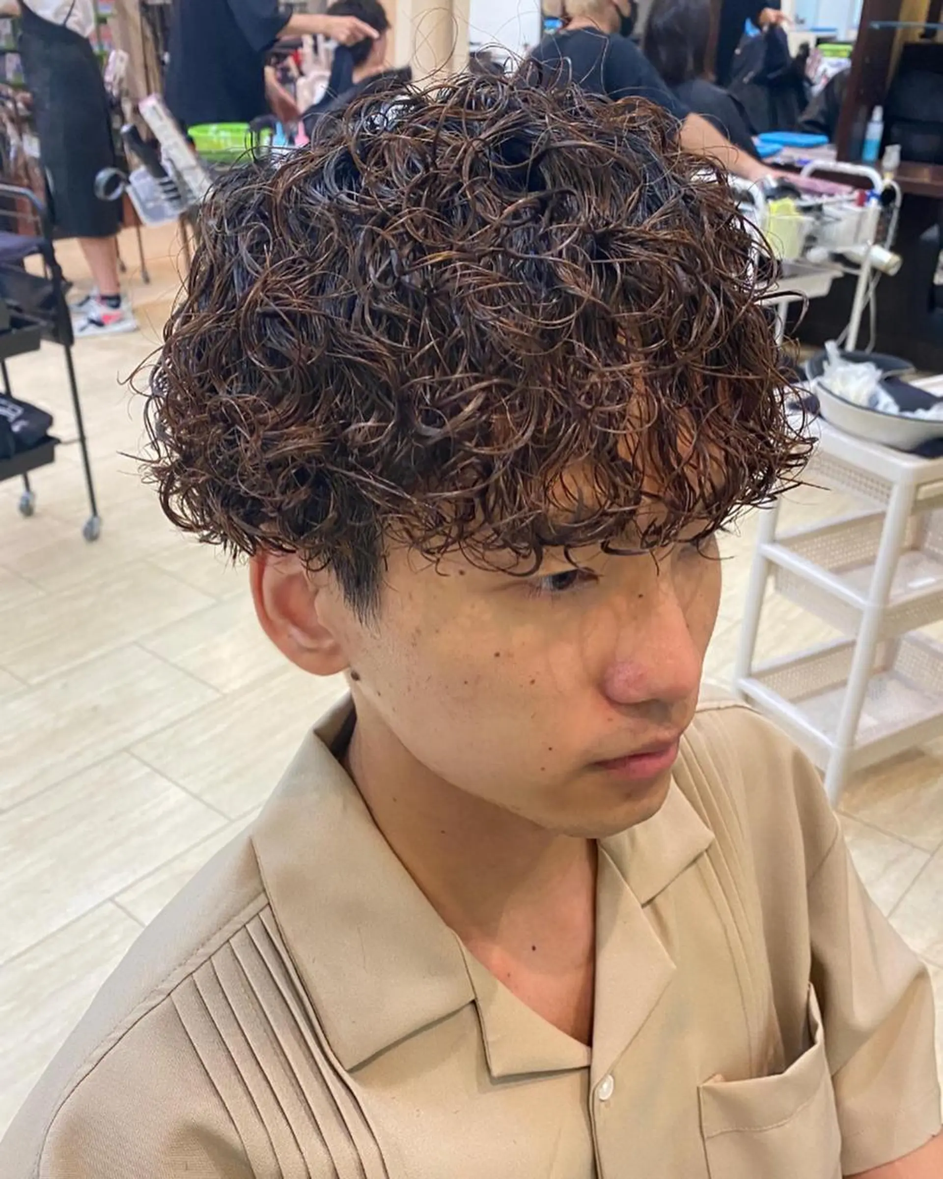 パーマ メンズ フェードカット メンズパーマ プードルパーマ メンズツイストパーマ ツイストスパイラルパーマ 年間2000名担当◎ パーマ職人/仲原佑樹のヘアスタイル