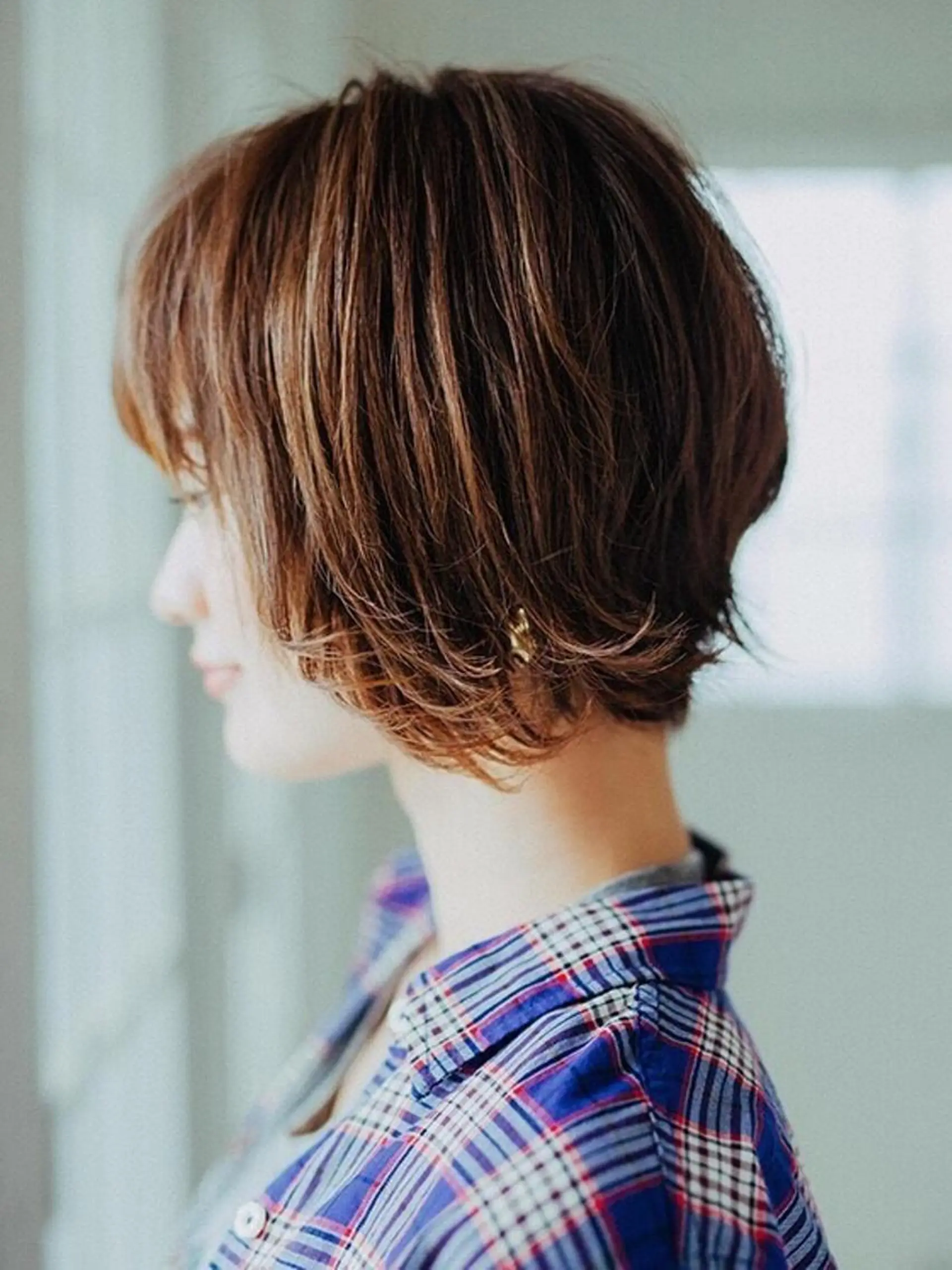 ショート カラー 白髪ぼかしハイライト 柳川拓哉のヘアスタイル