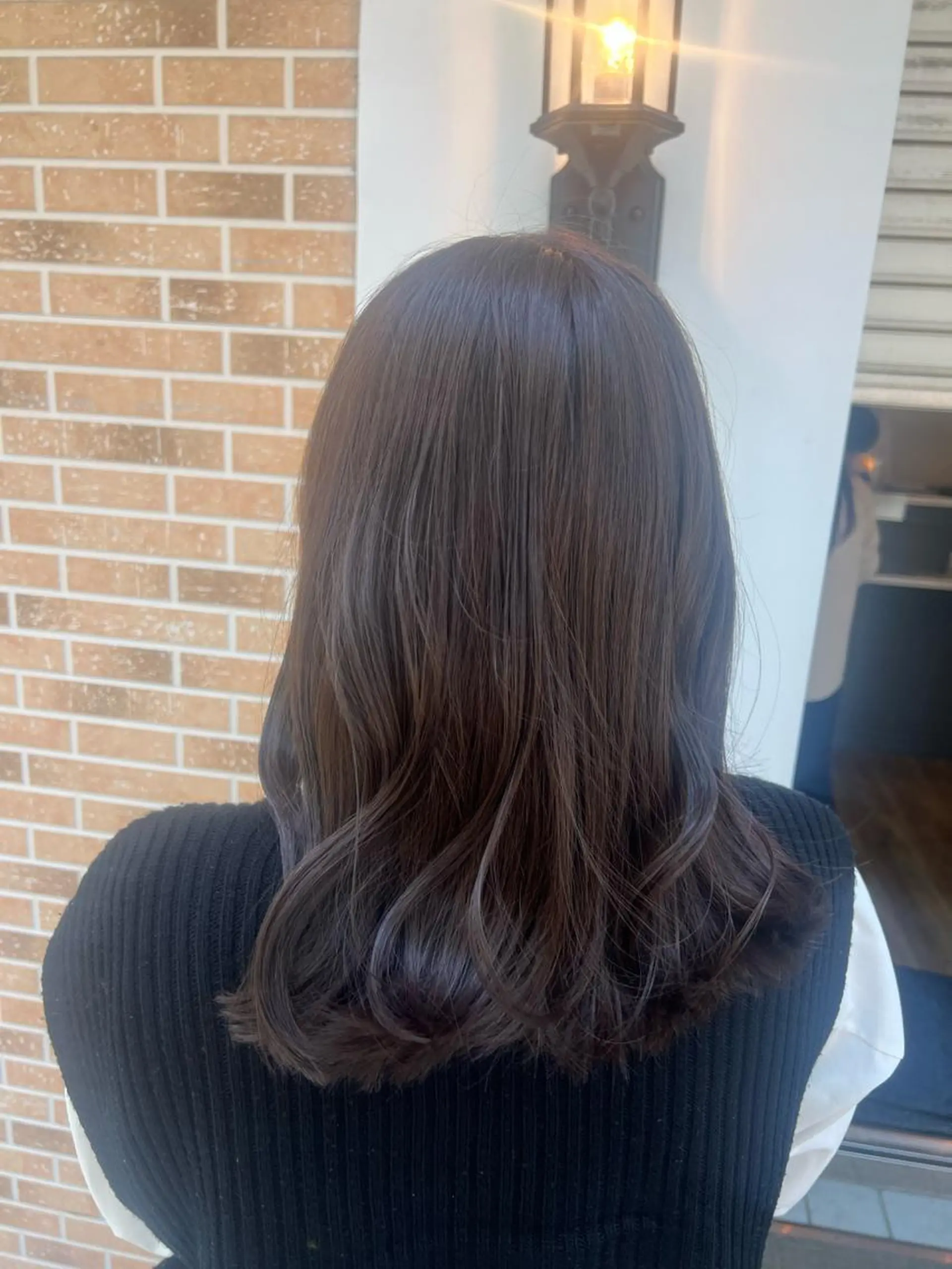 セミロング カラー ブリーチ ブラウンカラー ミルクティーブラウン ブリーチなしカラー 🥀さとう ゆうな🥀のヘアスタイル