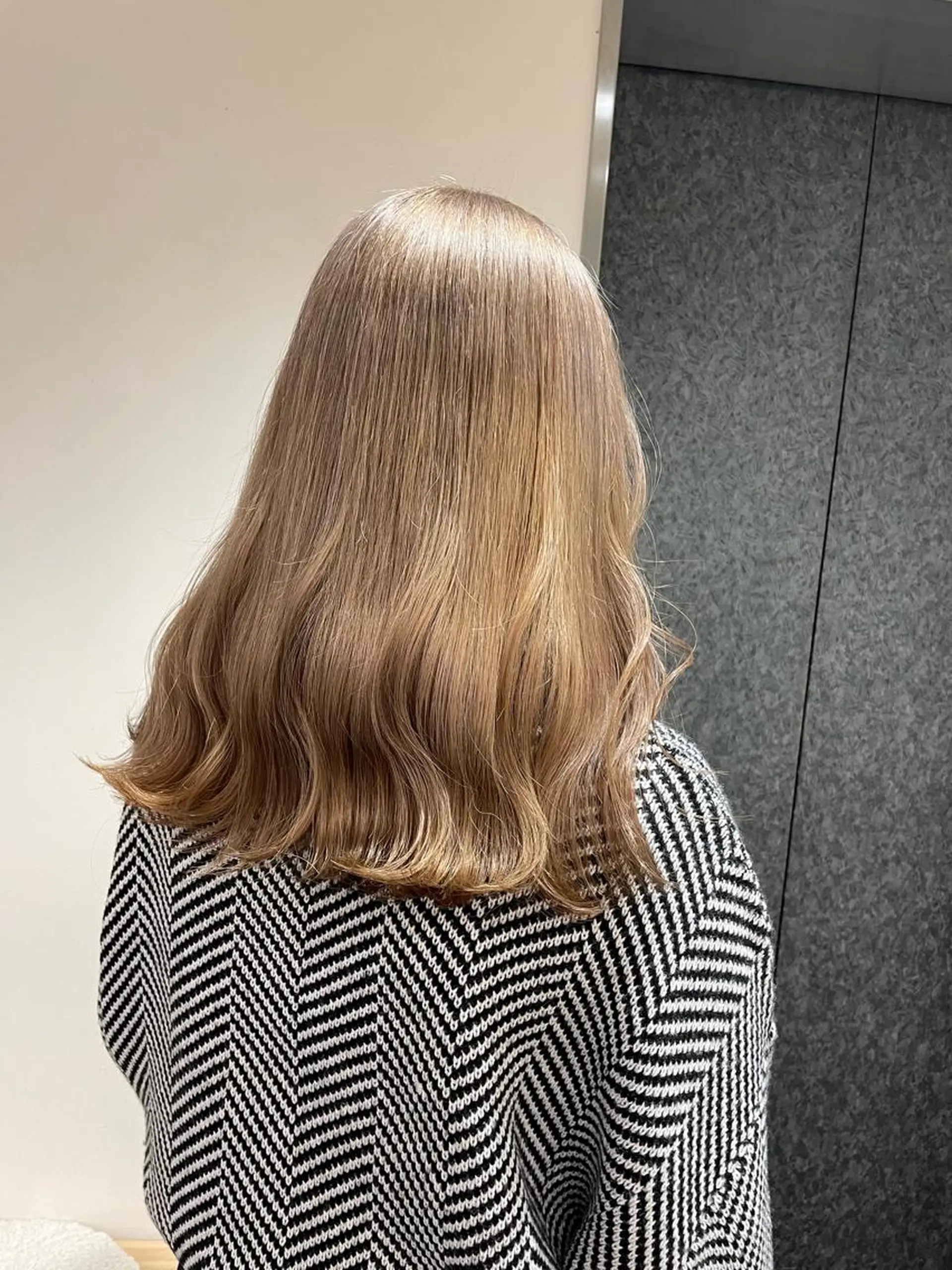 ロング ヘアカラー ♡透明感/艶カラー/ M a I ♡のヘアスタイル