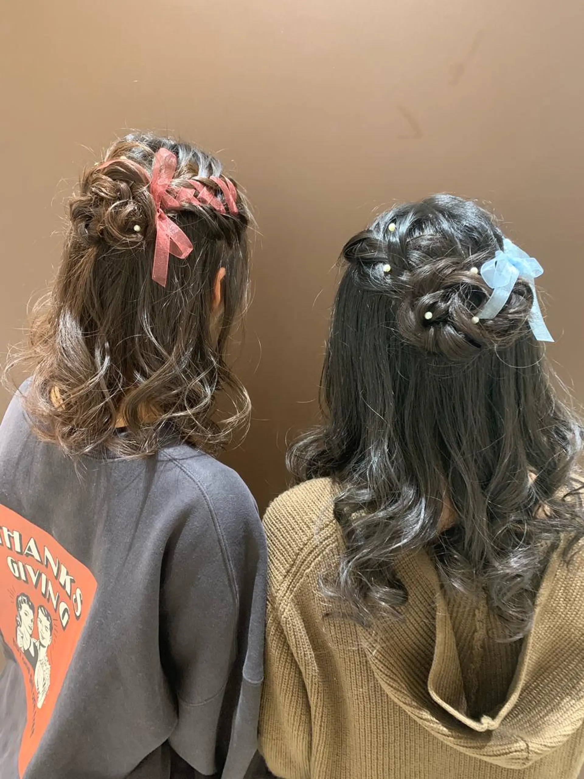 セミロング カラー ヘアアレンジ ヘアセット きむえり/髪質改善 /うねり広がり改善のヘアスタイル