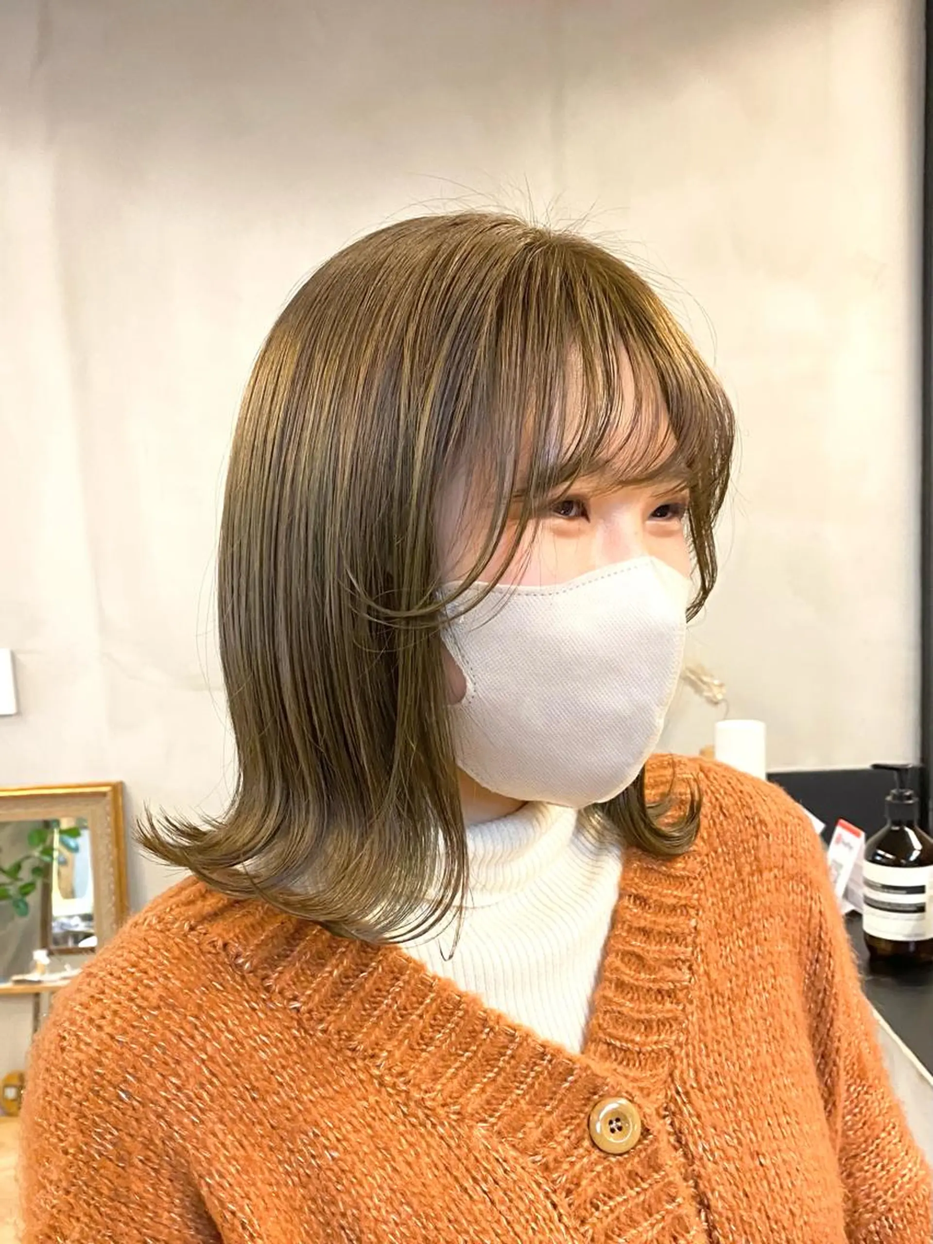 ミディアム カラー パーマ ヘアアレンジ ベージュカラー ブリーチ ブリーチなしカラー オリーブベージュ カット ヘアカラー トリートメント ハル🌸柔色/ ブリーチなし/艶髪のヘアスタイル