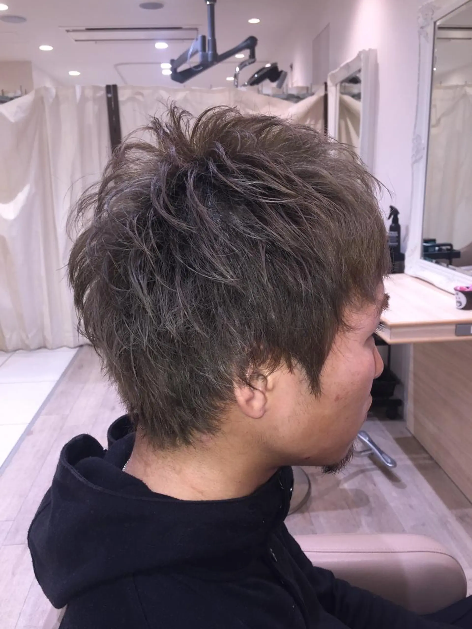 ショート カラー パーマ アッシュ Ash 本八幡のその他イメージ