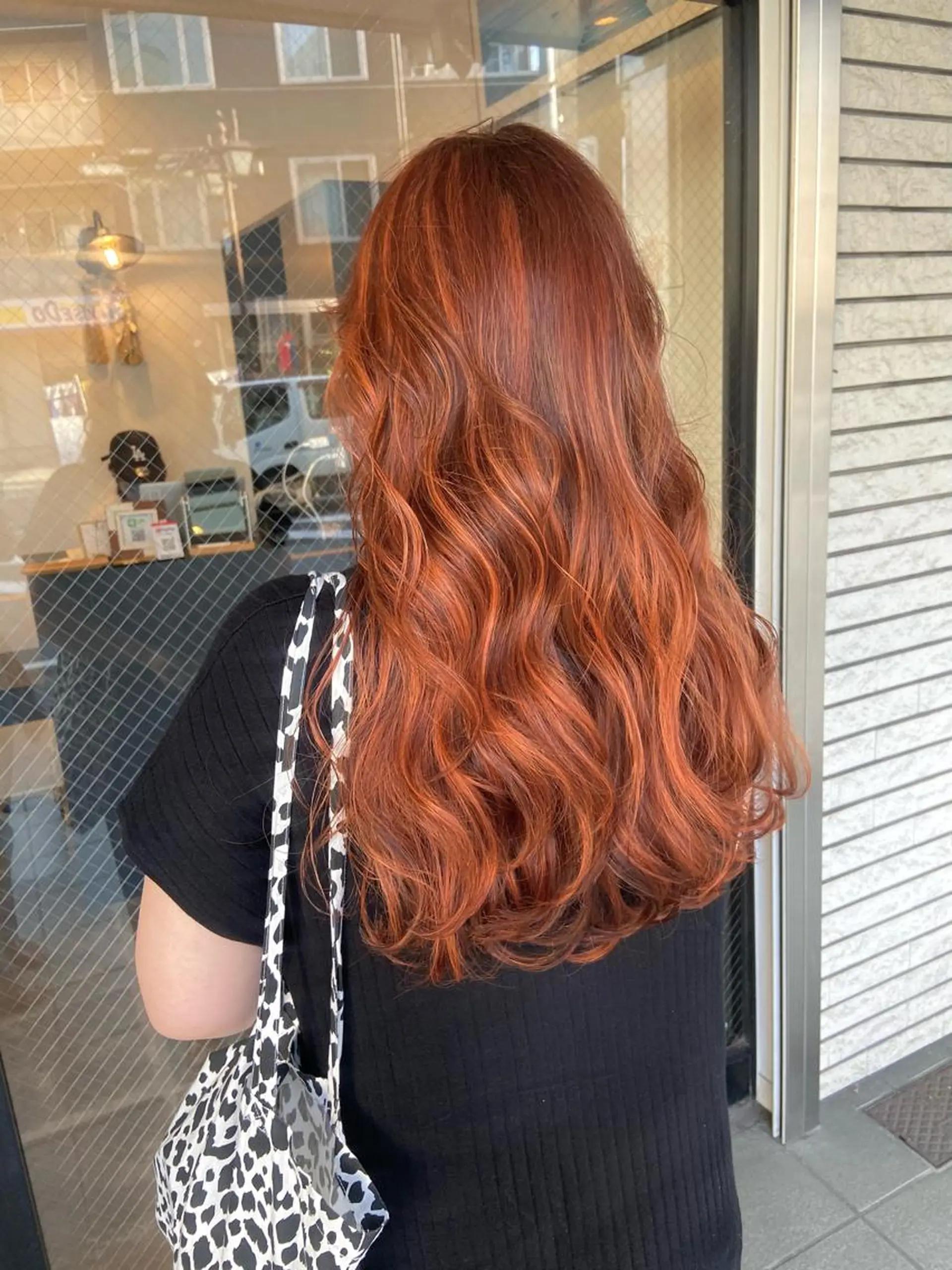 ロング 柏韓国ヘア 白石芽衣のヘアスタイル