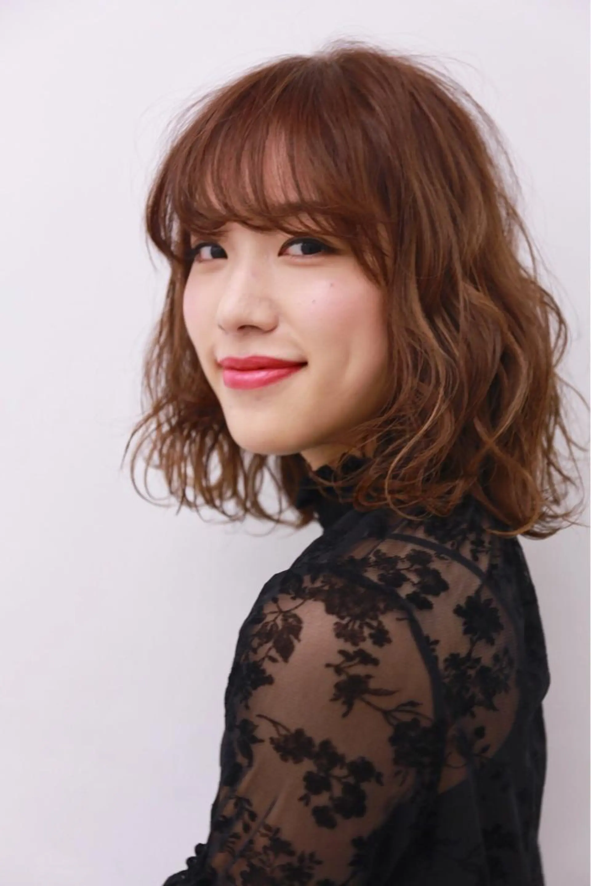 ミディアム 縮毛矯正セミナー講師 ヨコモリユウキのヘアスタイル