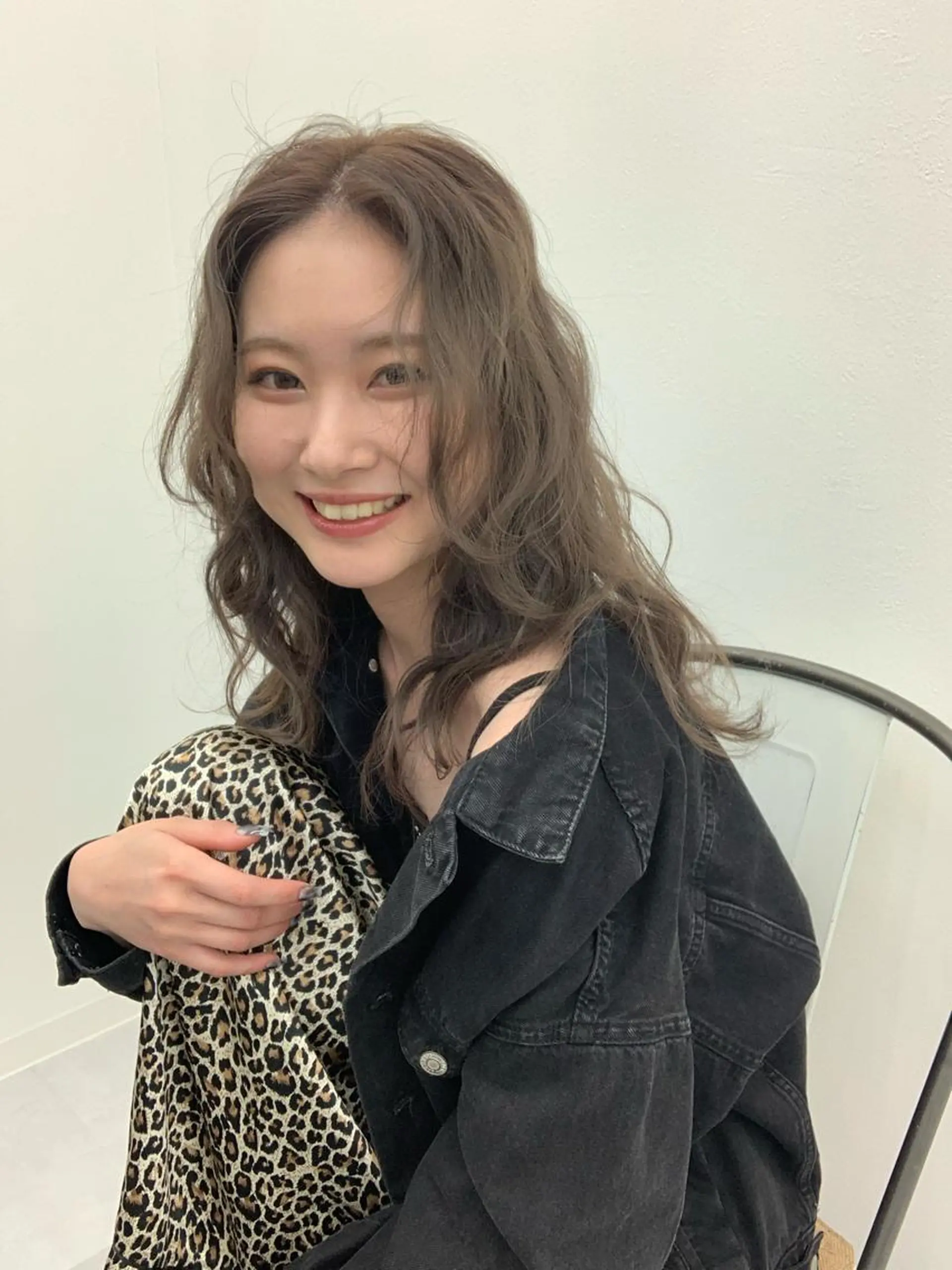 ロング カラー レイヤー ハイトーン 暖色⭐︎KANAKOのヘアスタイル