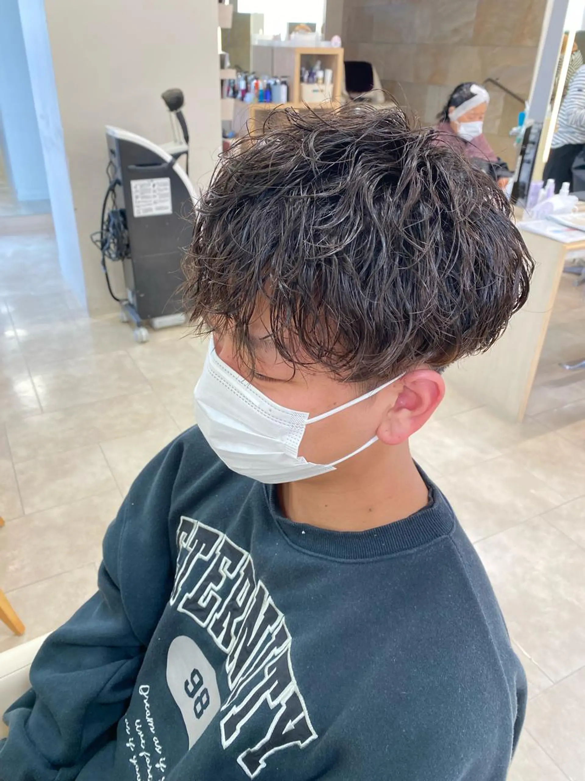 ショート パーマ メンズ 湘南/メンズパーマ/ ハイライト/ユチカのヘアスタイル