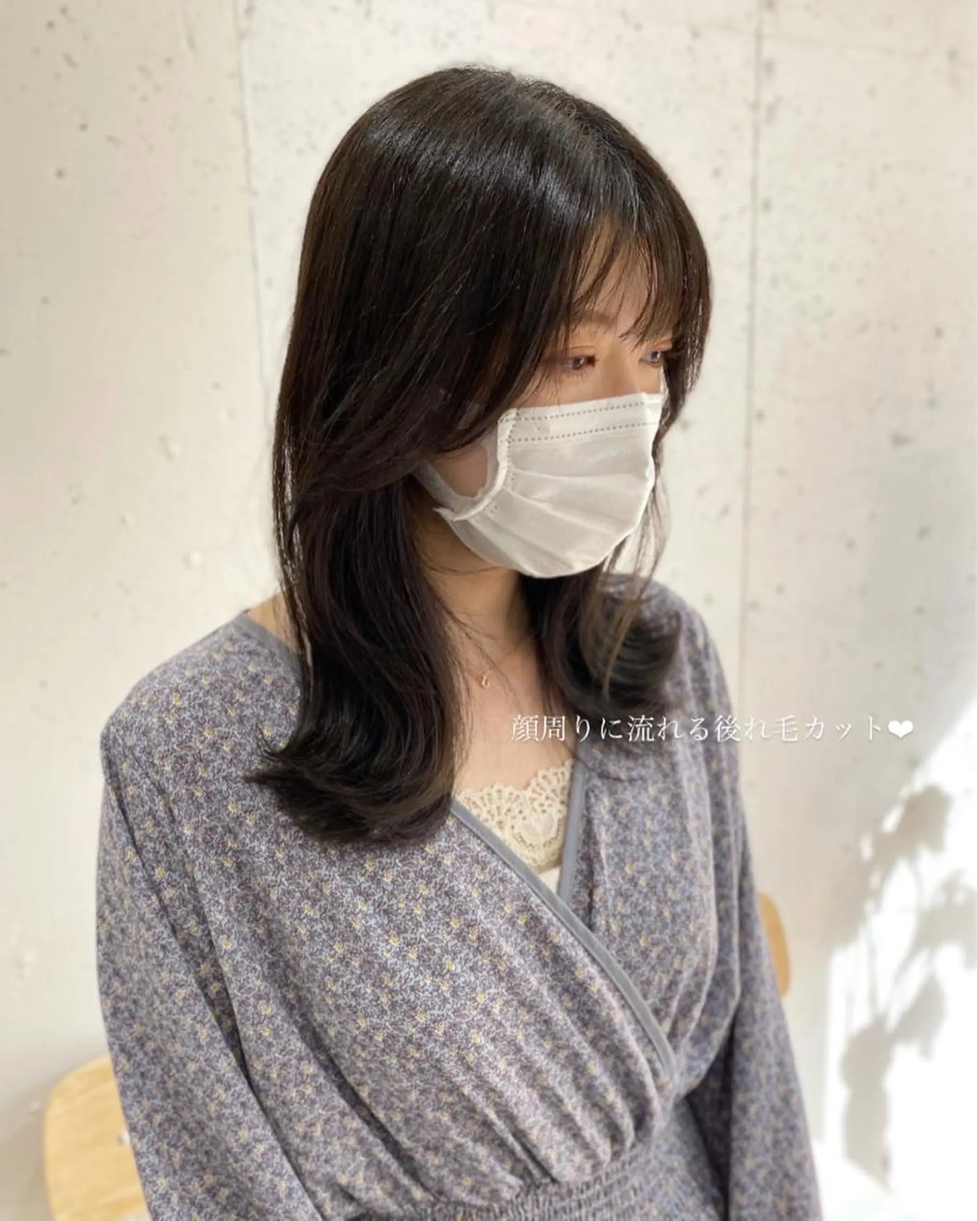 ミディアム カラー オリーブ/アッシュ やわらか透明感カラーのヘアスタイル