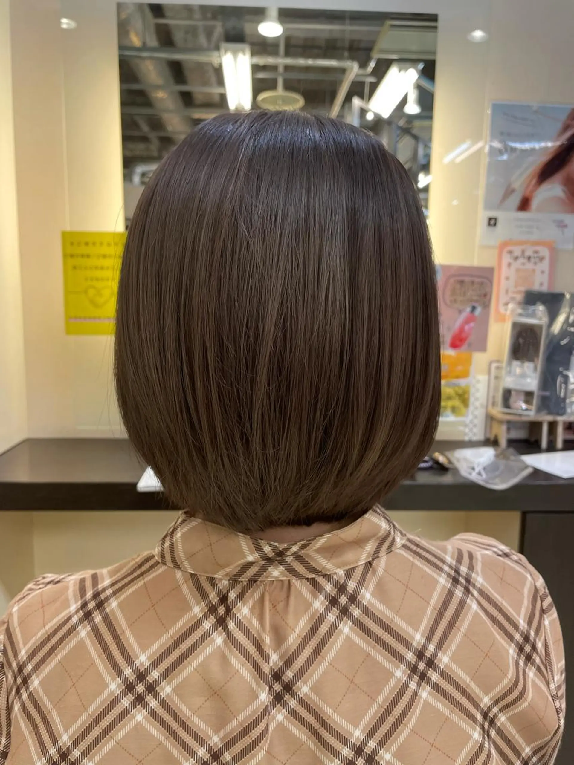 ショート ショートボブ アッシュ ボブ ショートヘア 吉田 未来のヘアスタイル