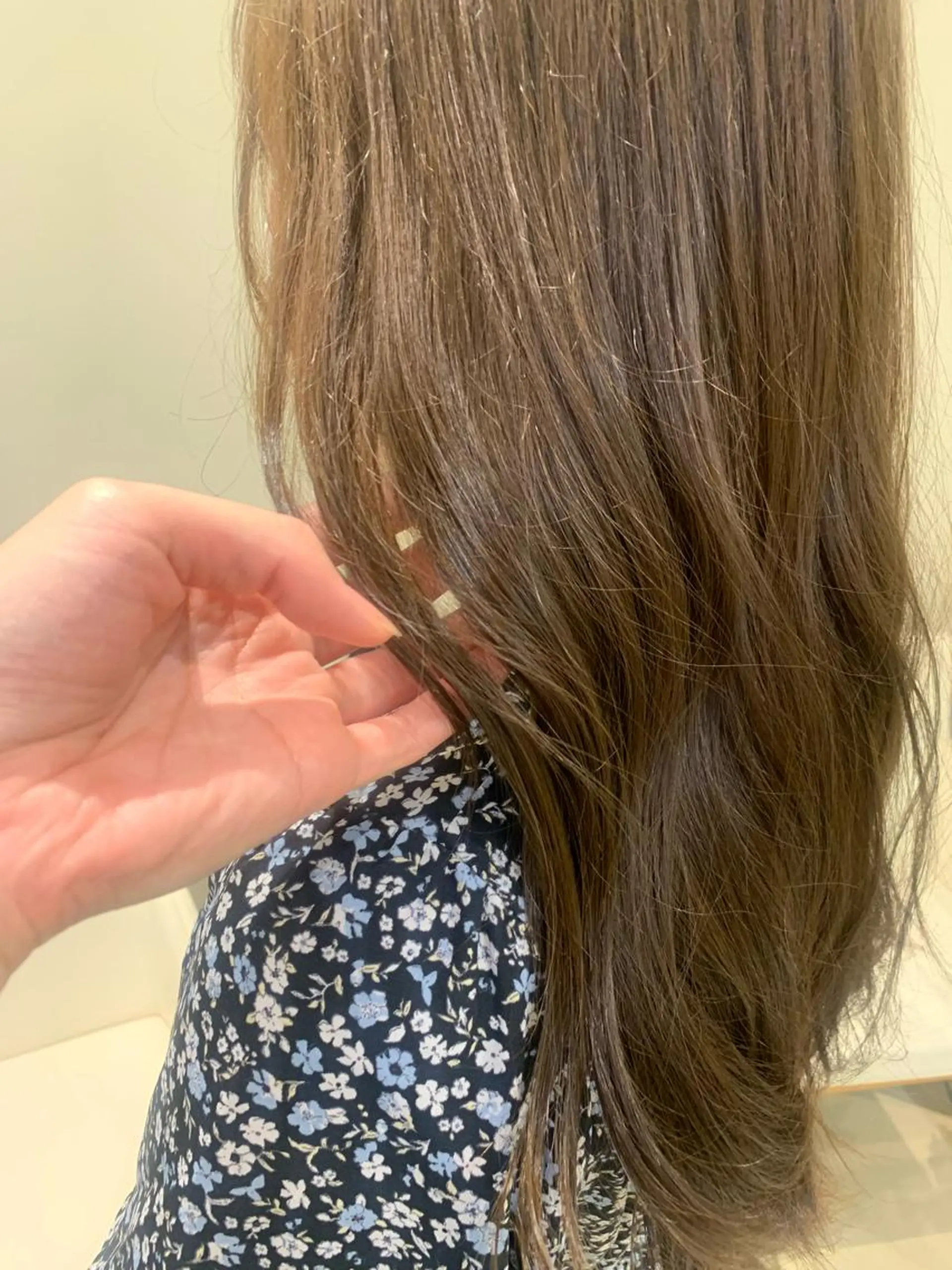 ロング 森野美咲🇰🇷 レイヤー/顔周りのヘアスタイル